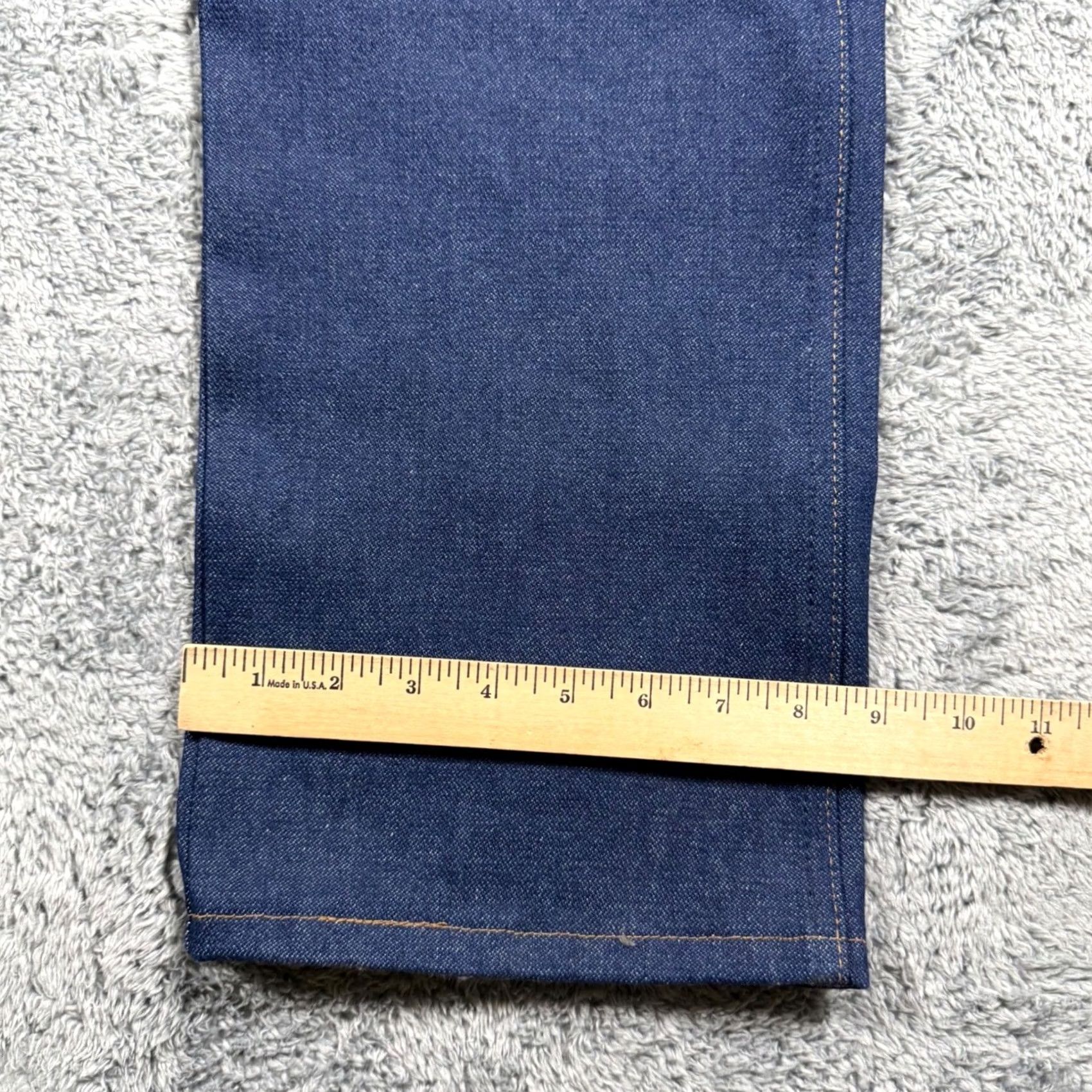 Wrangler VINTAGE Wrangler Cowboy Cut Original Fit Jeans in Dark Wash Blue Mens 38x38 Bootcut Denim Cotton Pockets Stretch 5-Pocket Rodeo Workwear Size US 38 / EU 54 - 7 Thumbnail