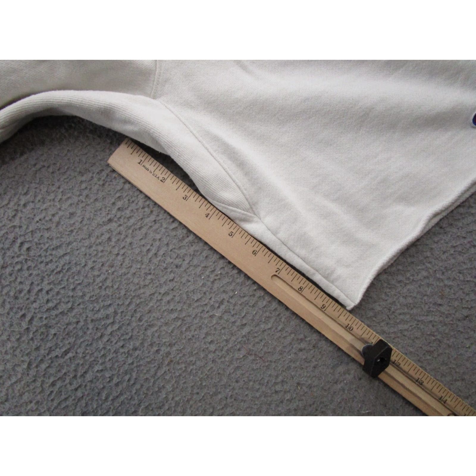 Champion Champion Sweat Shorts White Drawstring Men's S Regular Size Cotton Blend Athletic Logo 90s Football Basketball Activewear Shirt? Size US 29 - 5 Thumbnail