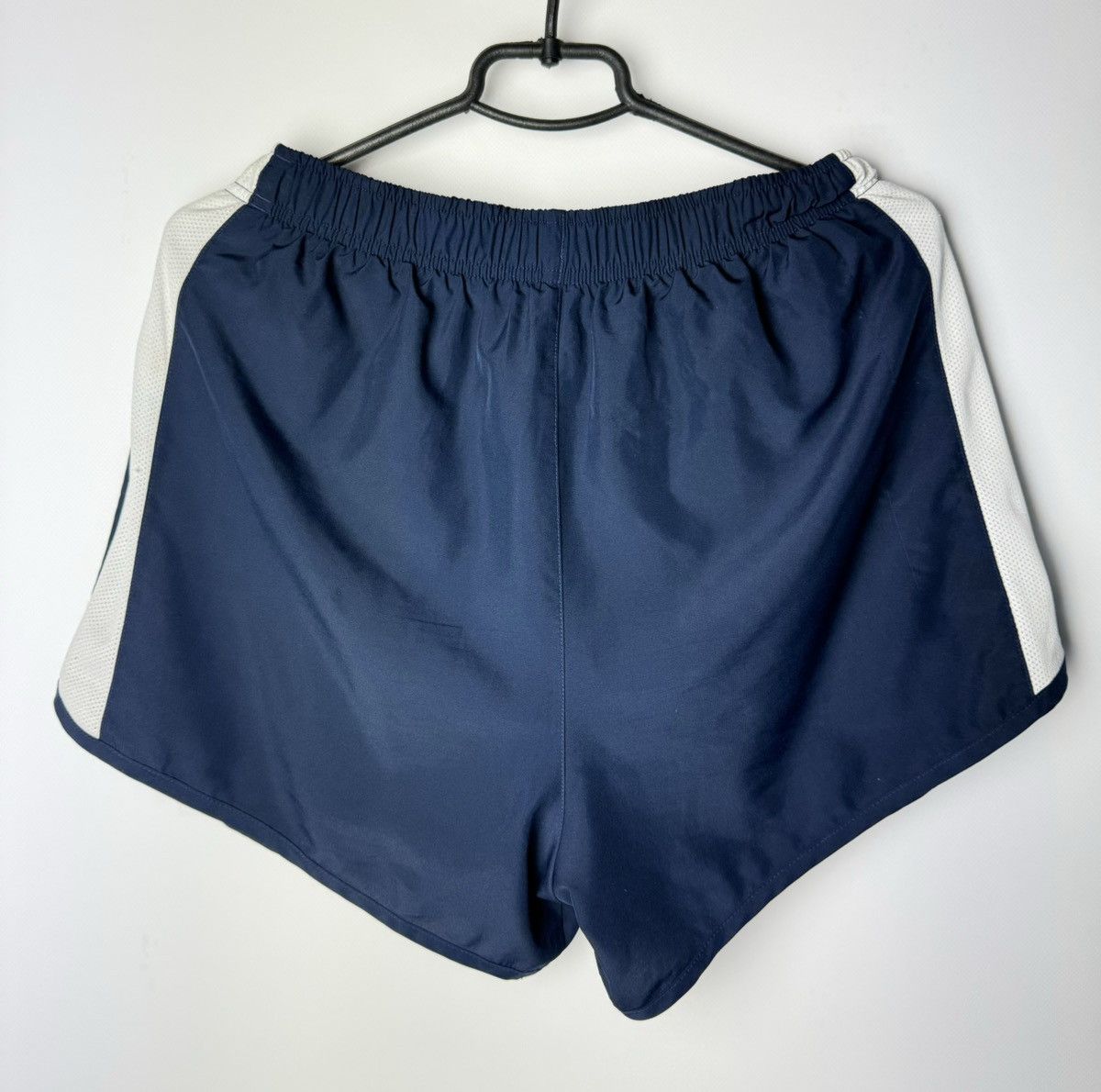 Nike Vintage Nike Running Shorts size L Size US 34 / EU 50 - 2 Thumbnail