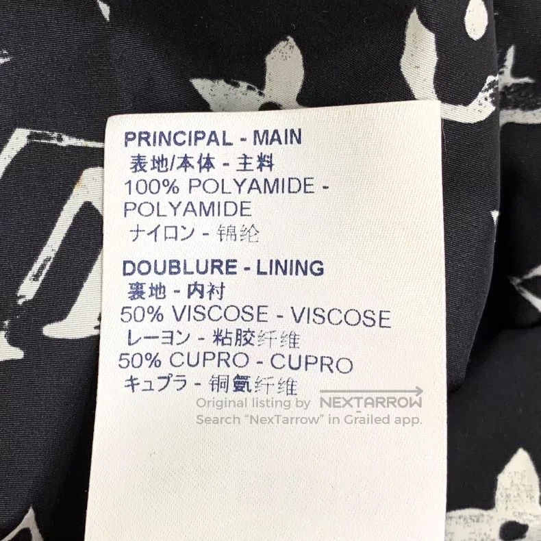 Louis Vuitton Louis Vuitton Black logo presbyopic full print corset casu Size US 34 / EU 50 - 8 Thumbnail