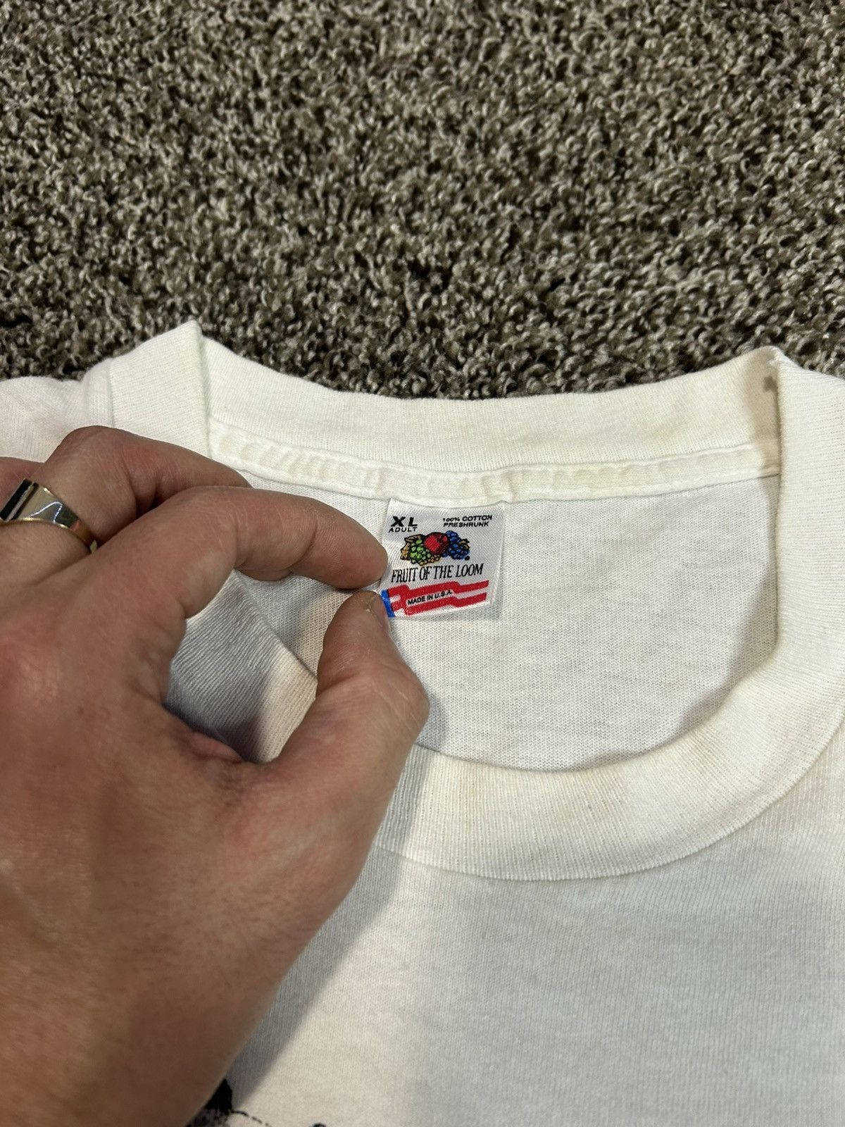Fruit Of The Loom Vintage 90’s nature Save The Humans single stich XL Size US XL / EU 56 / 4 - 4 Thumbnail