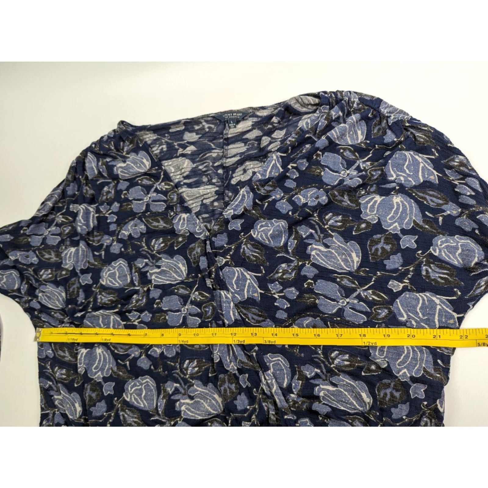 Lucky Brand Lucky Brand Blouse Shirt Long Sleeve Floral V-Neck Juliet Sleeve Regular Size L Blue Womens Size L / US 10 / IT 46 - 7 Thumbnail
