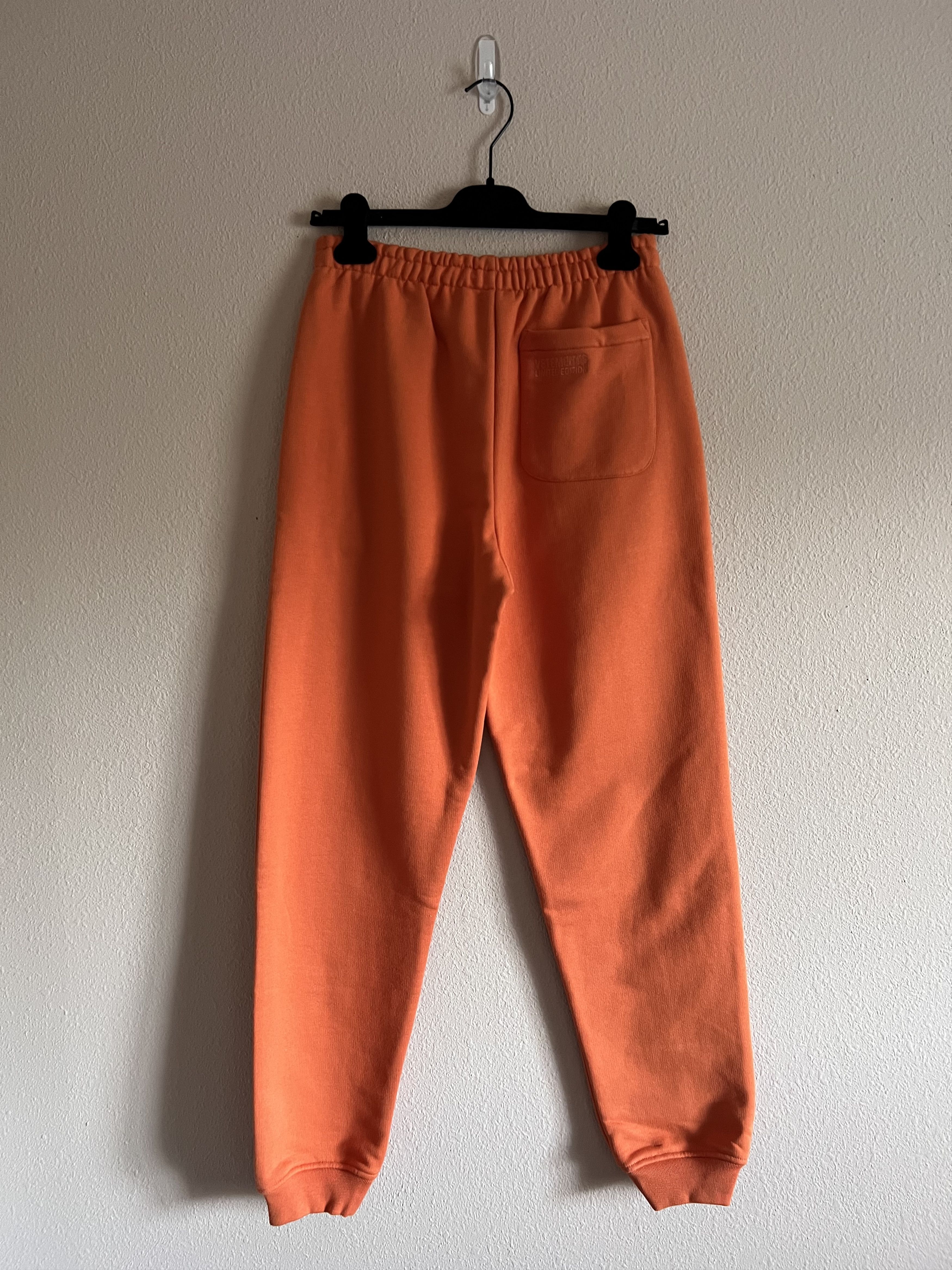Vetements VETEMENTS Limited Edition Sweatpants in Orange Size US 29 - 5 Thumbnail
