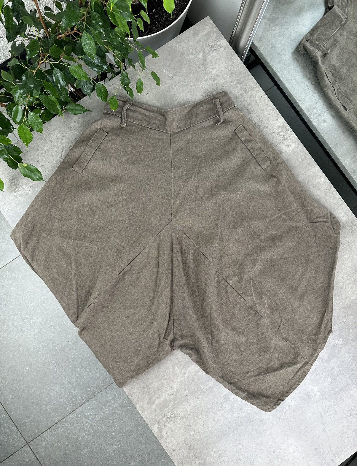 image of Avant Garde x Vintage Parachute Harem Shorts Yohji Style in Brown, Men's (Size 30)