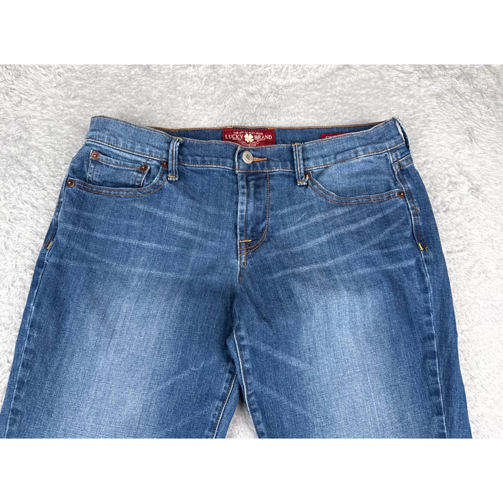 Lucky Brand Lucky Brand Jeans Womens 8 Blue Denim Cropped Straight Leg 31x24 Cop 5-Pocket Zipper Button Embroidered Distressed Cotton Stretch Regular Size 30" / US 8 / IT 44 - 4 Thumbnail