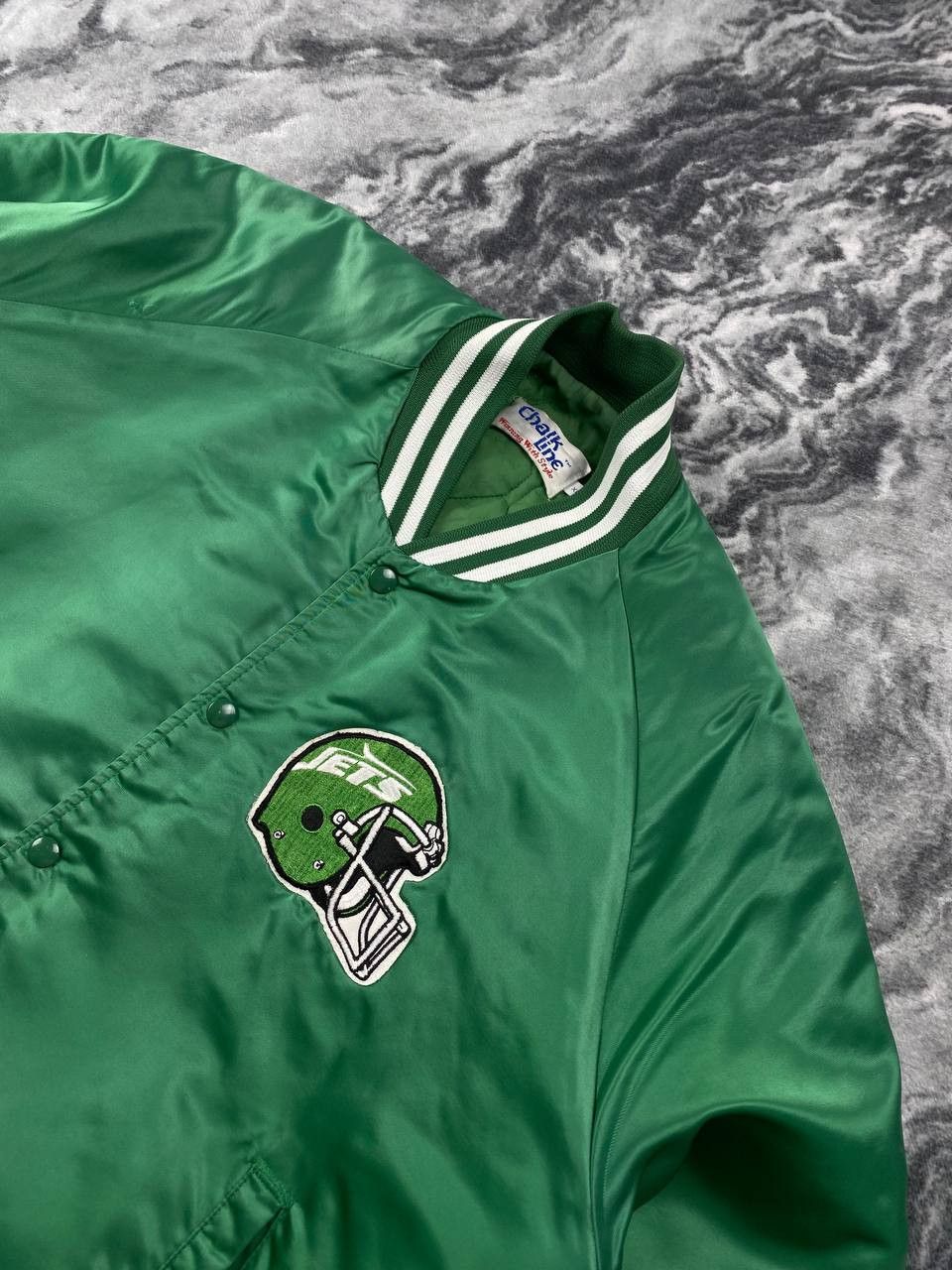 Vintage Vintage New York Jets Chalk Line 90s Bomber Jacket Big Logo Size US XL / EU 56 / 4 - 3 Thumbnail