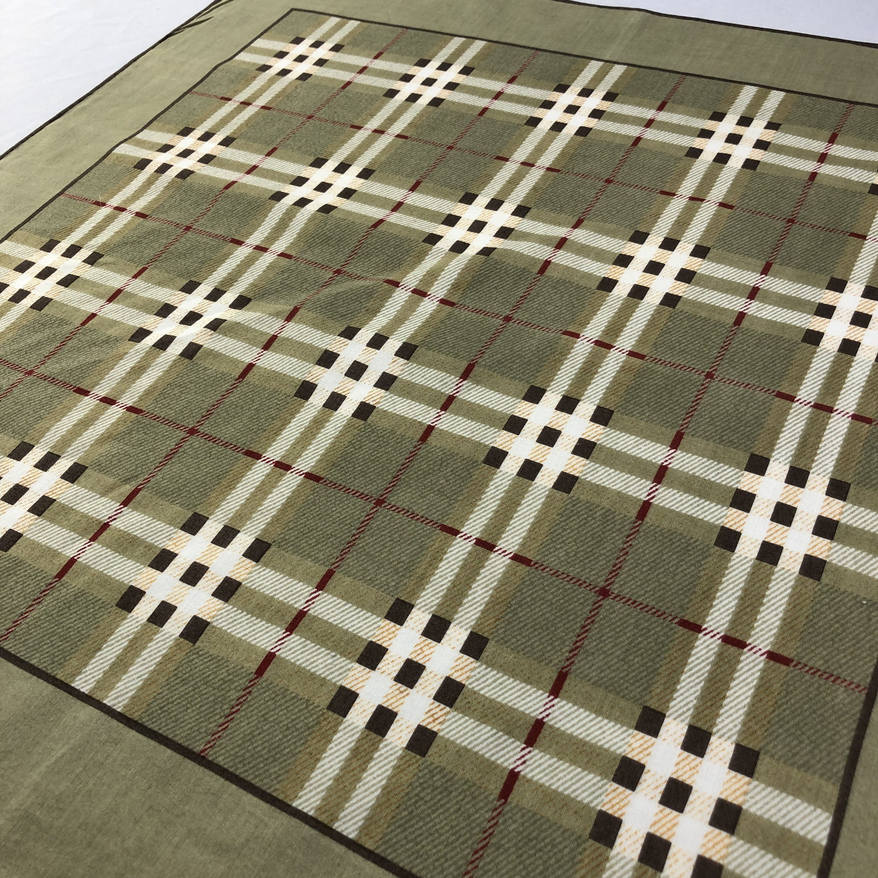Burberry Burberry Hand Rolled Handkerchief Neckerchief Bandana H1509 Size ONE SIZE - 3 Thumbnail