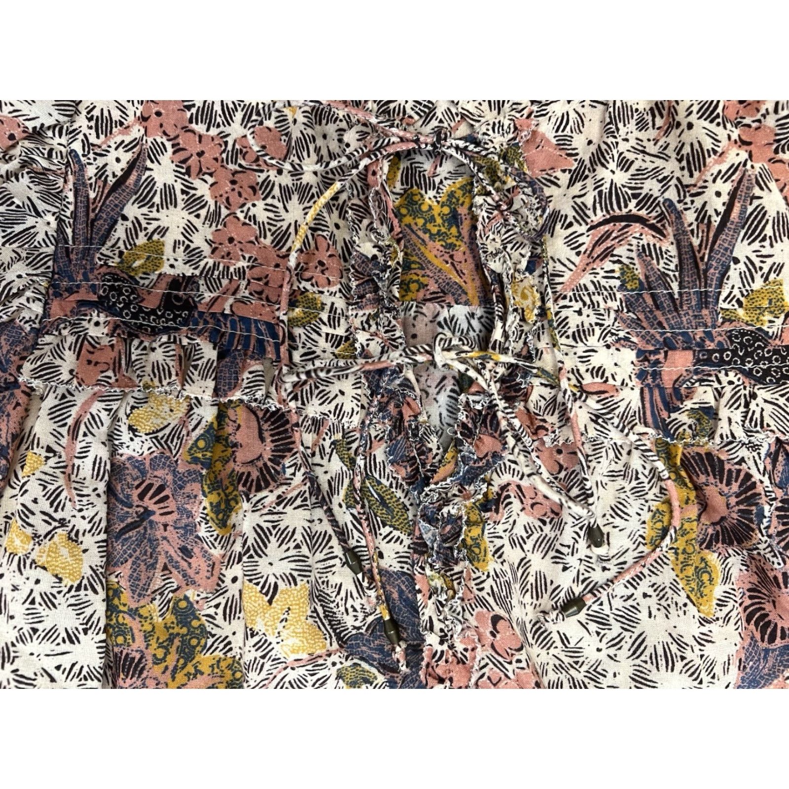 Ulla Johnson Ulla Johnson Blouse V-Neck Puff Sleeve Tiered Ruffles Tie Front Multicolor Floral Casual Womens Size 4 Size S / US 4 / IT 40 - 4 Thumbnail