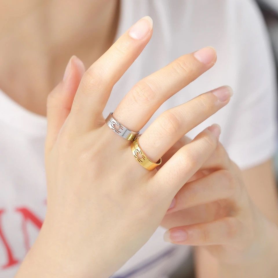 Anime Silver Skyrim Stainless Steel Spider Ring for Men Women Size ONE SIZE - 5 Thumbnail