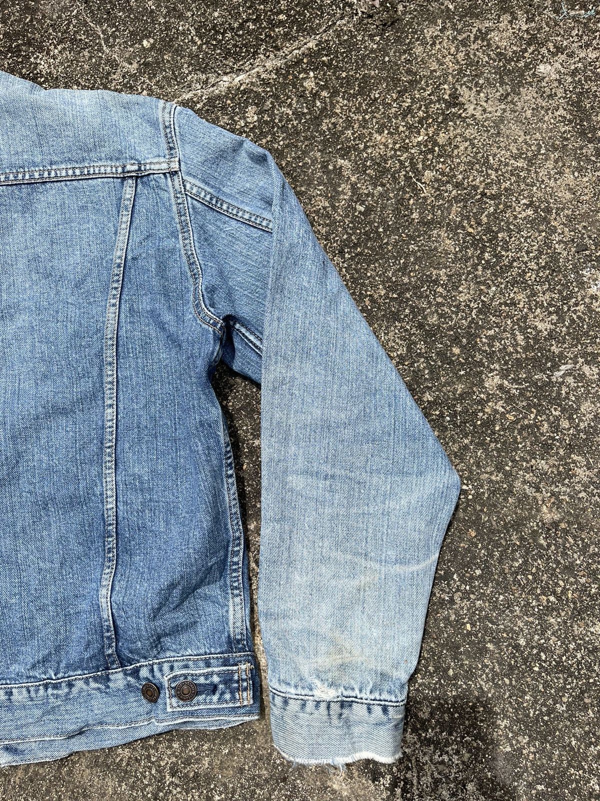 Edwin Edwin US Classic Denim Jacket Light Wash Distressed Japan Size US M / EU 48-50 / 2 - 15 Thumbnail