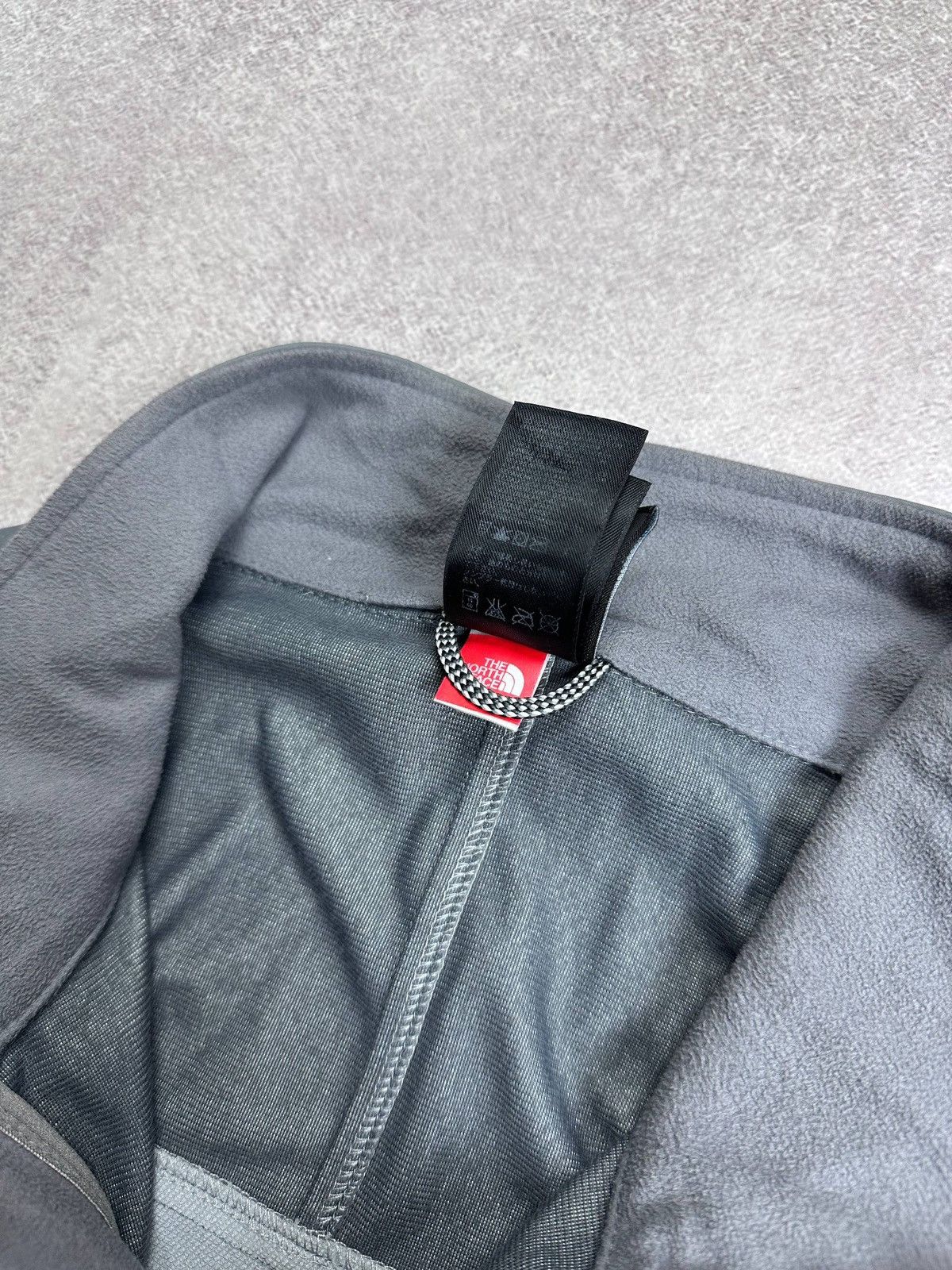 The North Face Vintage The North Face Flight Series Windstopper Jacket L Size US L / EU 52-54 / 3 - 12 Thumbnail