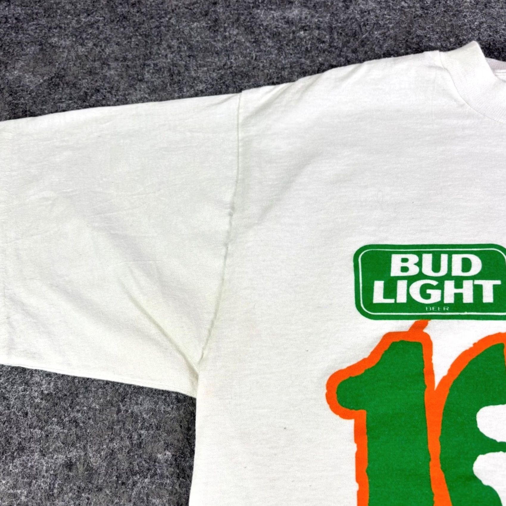 Budweiser VINTAGE Bud Light Irish T-Shirt XL White 1990s USA St Patricks Day Men Graphic Tee Short Sleeve Cotton Sportswear 1991 Budweiser Shirt XL Mens Size US XL / EU 56 / 4 - 8 Thumbnail