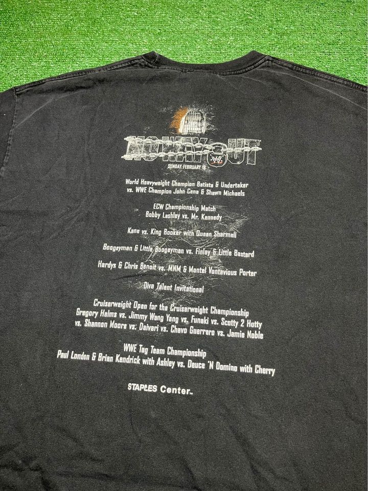 WWE Vintage 2002 WWE T-shirt Size XL Size US XL / EU 56 / 4 - 4 Thumbnail