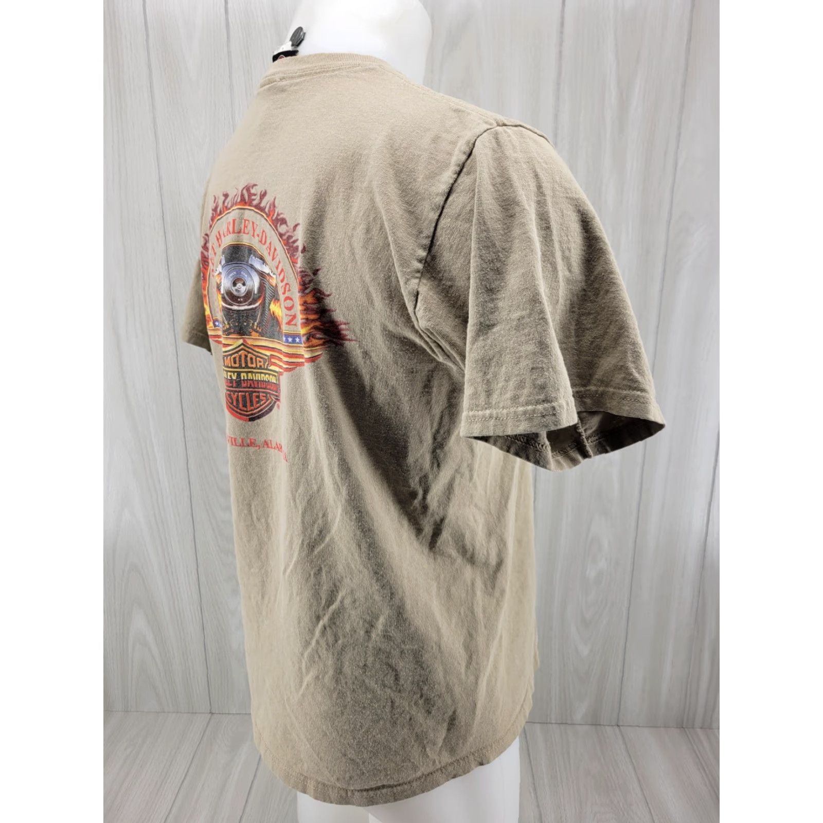 Harley Davidson VINTAGE Harley-Davidson Motorcycles T Shirt Mens L Tan Huntsville Alabama 1980s 90s Motocycle Theme Southback? Size US L / EU 52-54 / 3 - 6 Thumbnail