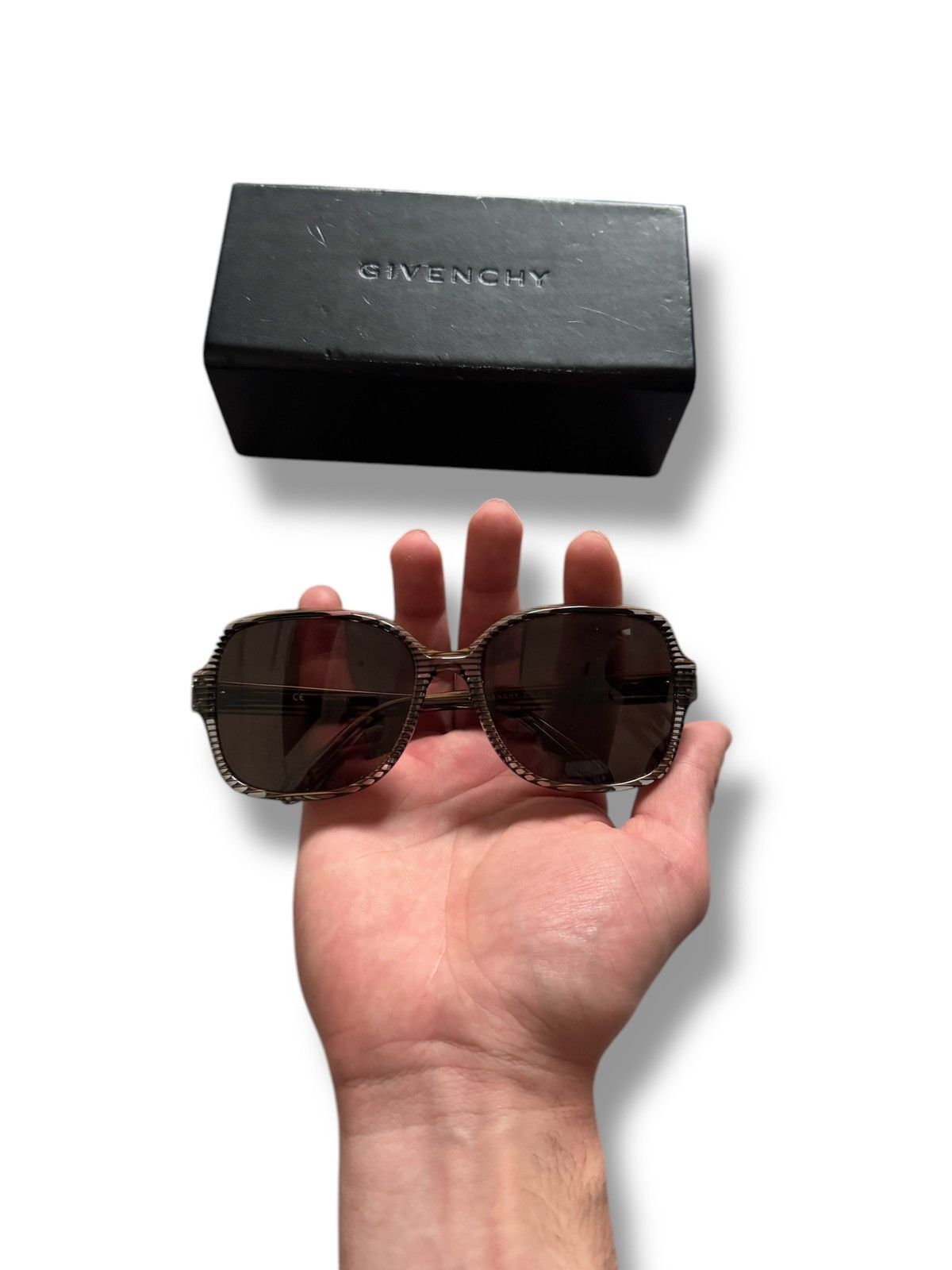 Designer × Givenchy × Vintage Vintage designer Rare Givenchy Sunglasses SGV 873 Size ONE SIZE - 3 Thumbnail