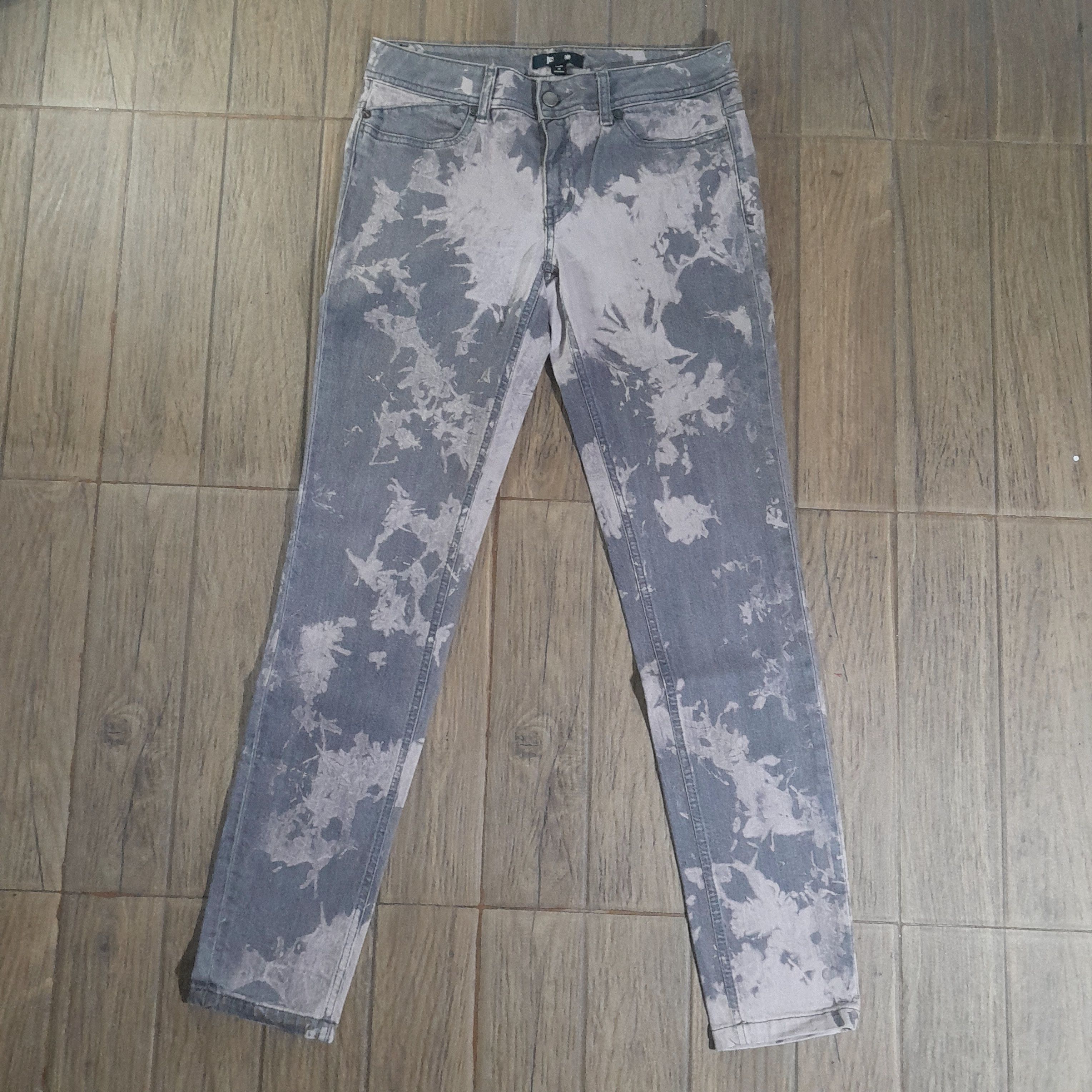 Just Cavalli 2000s Just Cavalli Printed Sky Pants Size 30" Size 30" / US 8 / IT 44 - 1 Thumbnail