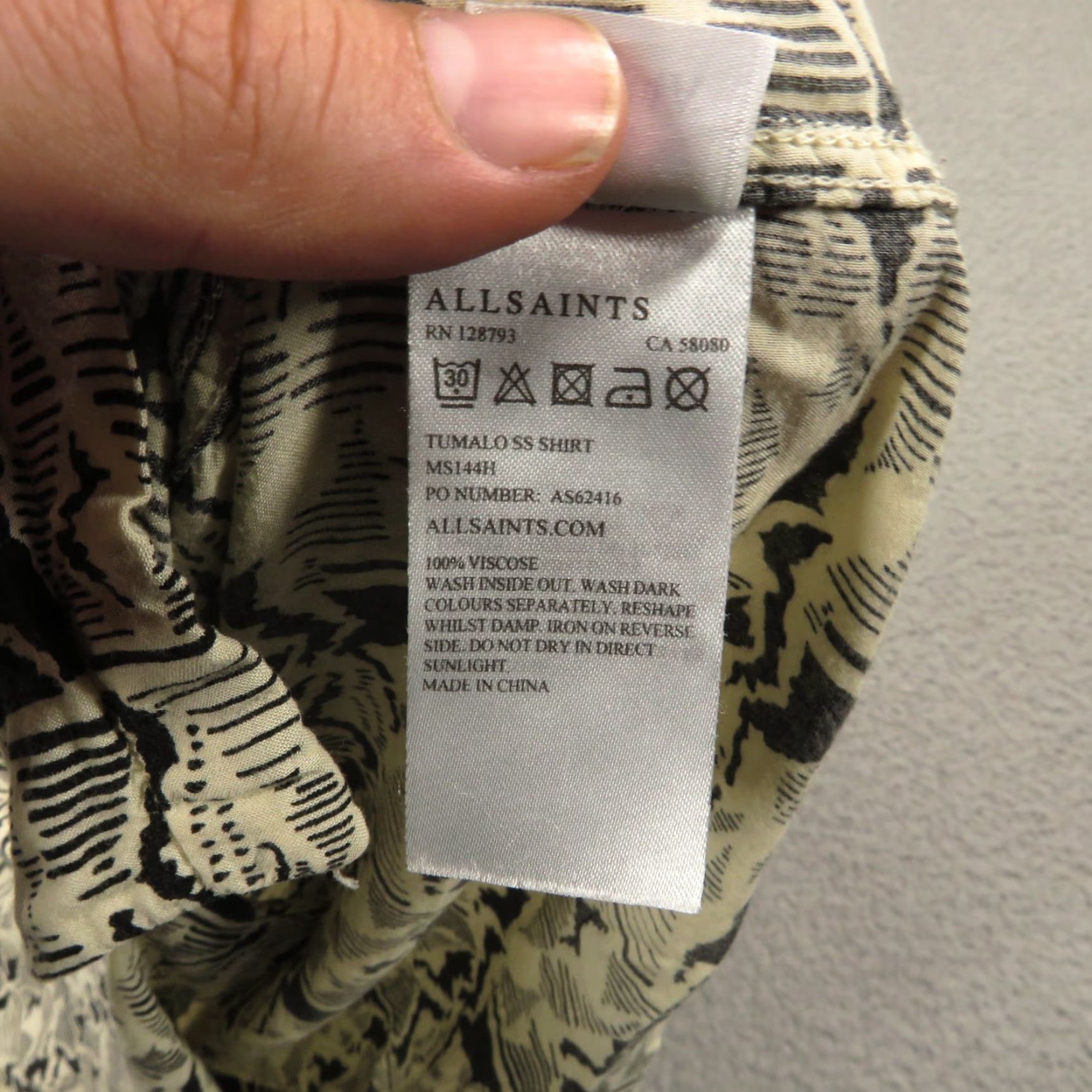 Allsaints All Saints Shirt Mens Medium Relaxed Viscose Loop Collar Camp Topographic Design Shirt Size US M / EU 48-50 / 2 - 7 Thumbnail
