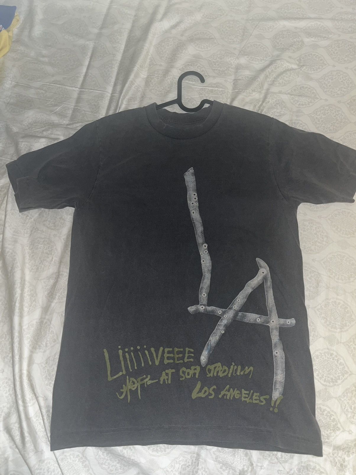 Travis Scott Utopia Is In Los Angeles T-shirt LA Tシャツ NEW-TRAVIS SCOTT- UTOPIA - T-SHIRT | eBay