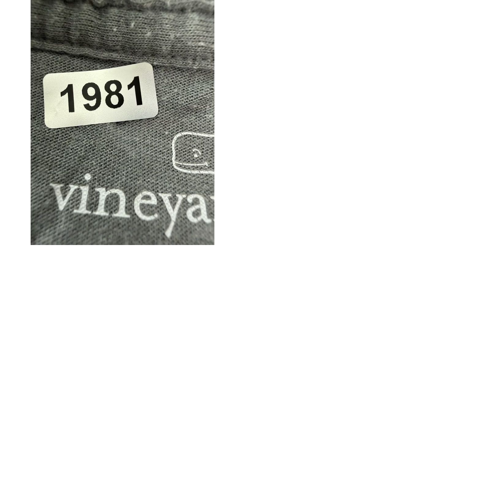 Vineyard Vines Vineyard Vines Shirt Mens Large Heather Gray Island T-shirt Fishing Fish Preppy Size US L / EU 52-54 / 3 - 9 Thumbnail
