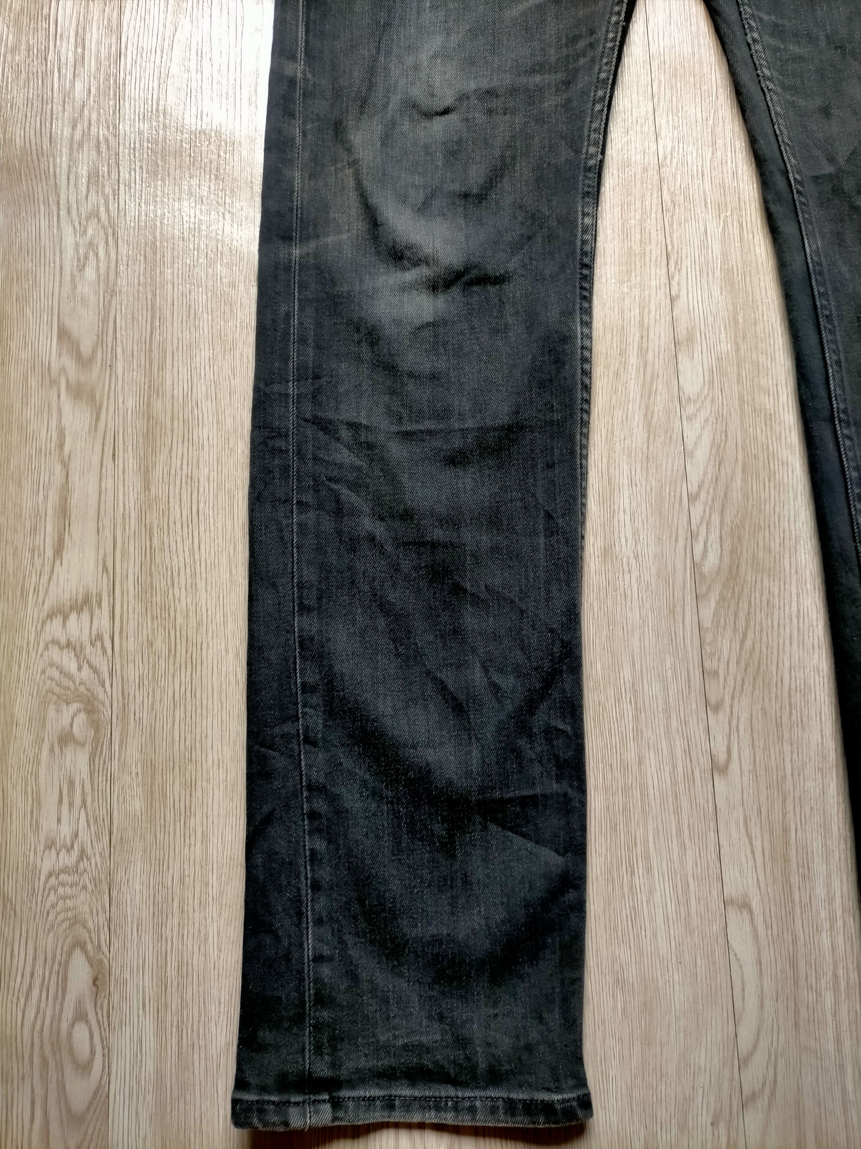 Undercover Undercover Uniqlo Black Skinny Jeans Size US 33 - 10 Thumbnail