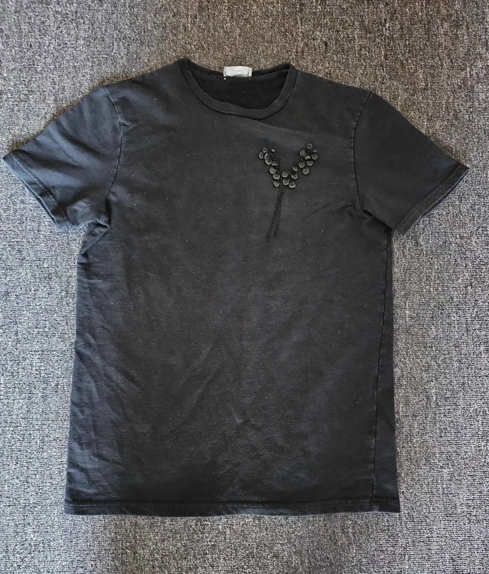 Dior Dior Bluebell Beaded Short Sleeve T-shirt, Size US S / EU 44-46 / 1 - 1 Thumbnail