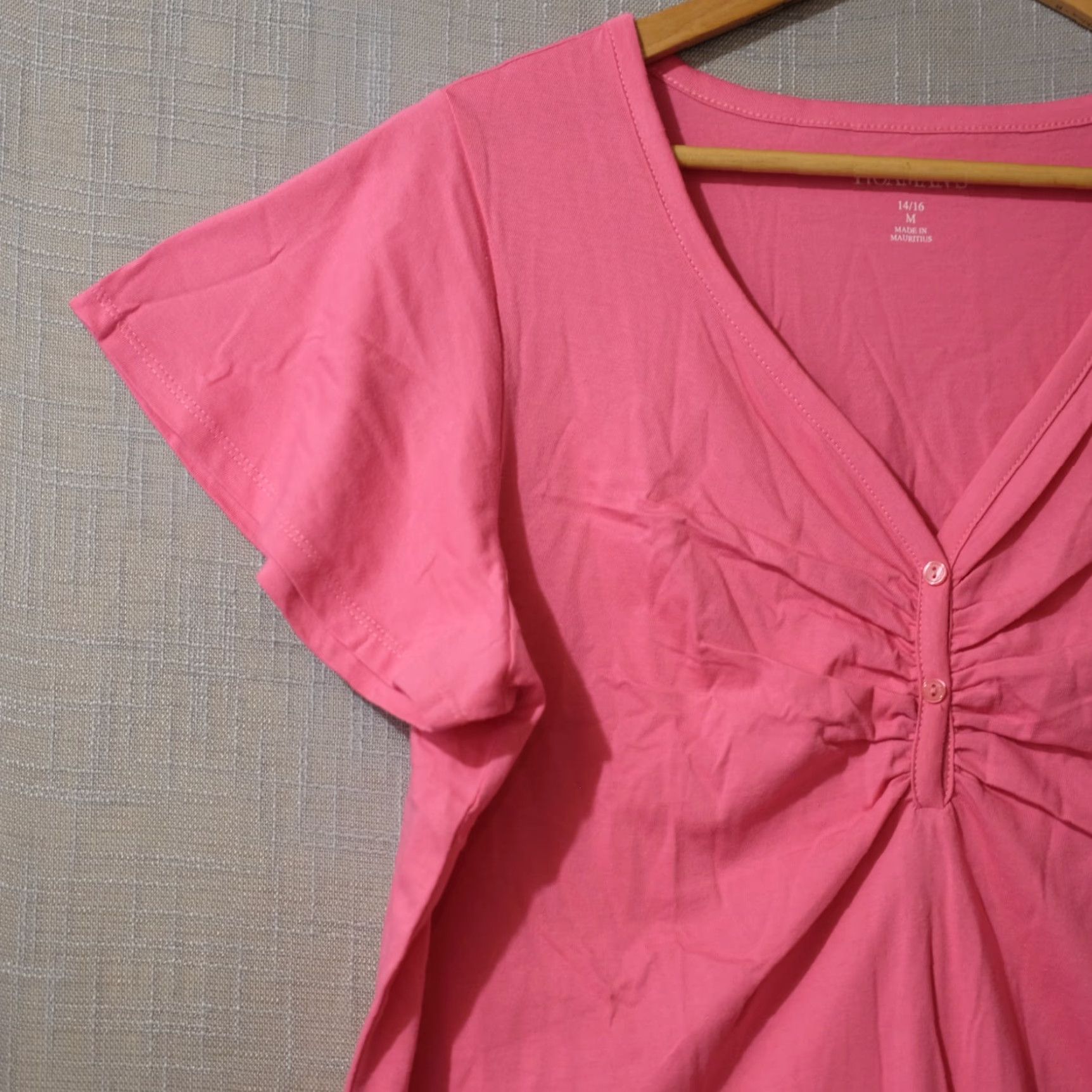 Vintage Roaman's Nwo! V-Neck Button Accent 100% Cotton Pink Womens M 14/16 Shirt Casual Womens Size M / US 6-8 / IT 42-44 - 2 Thumbnail