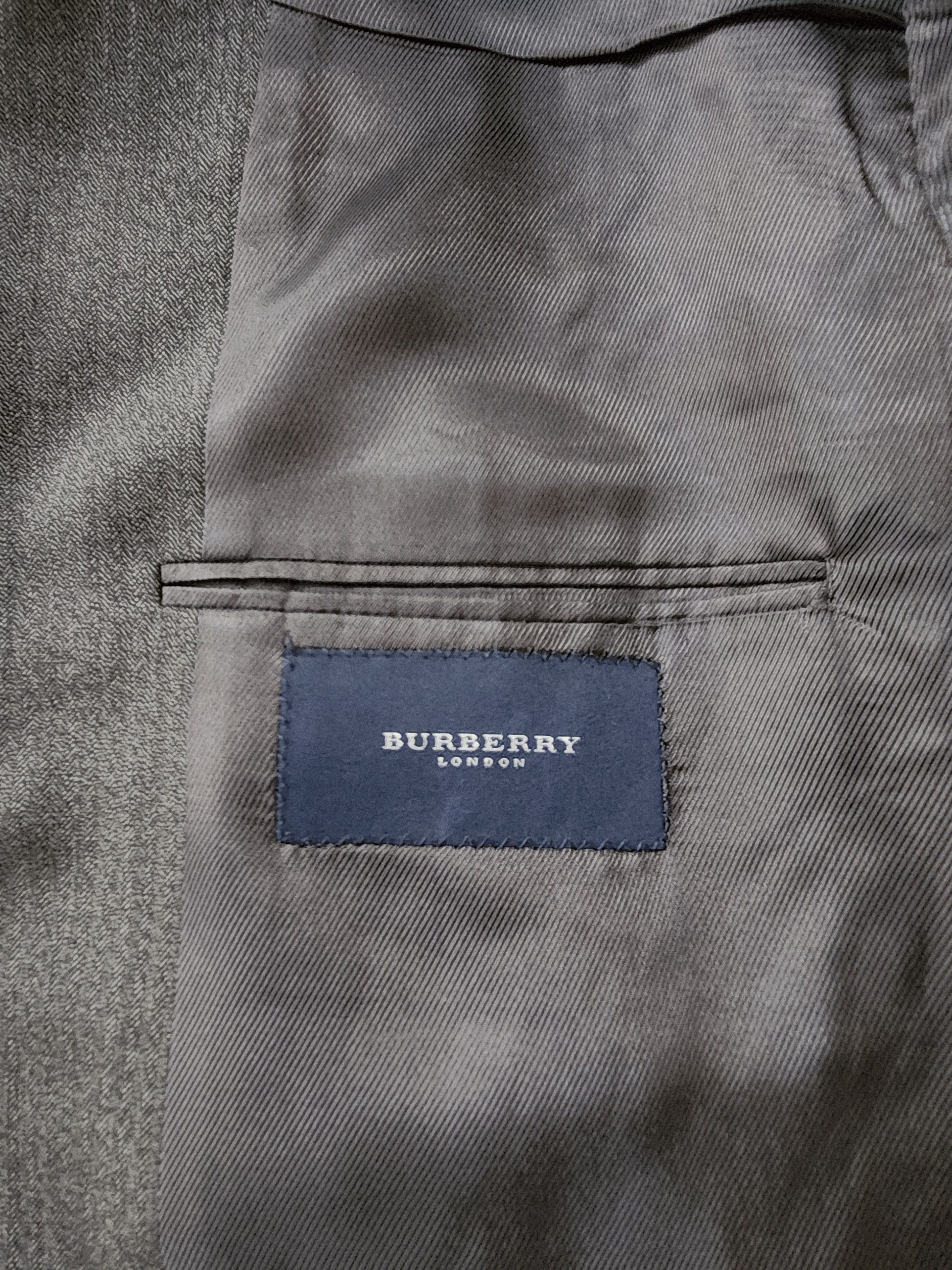 Burberry SINGLE BREASTED 3 BUTTONS Size 44R - 5 Thumbnail