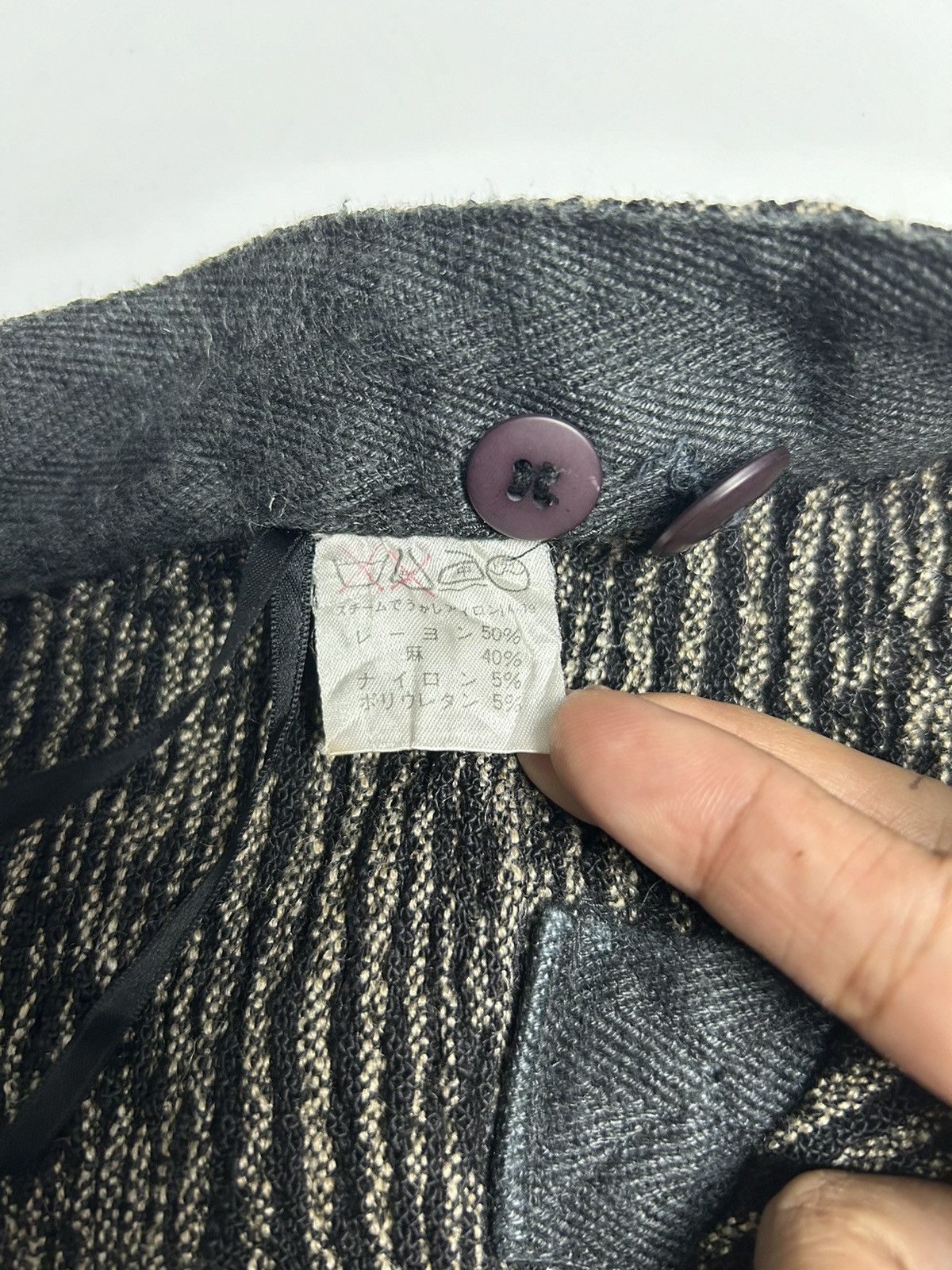 Designer × Issey Miyake × Pleats Please Issey Miyake ISSEY MIYAKE PLEATED STRIPE SKIRT Size 28" / US 6 / IT 42 - 8 Thumbnail