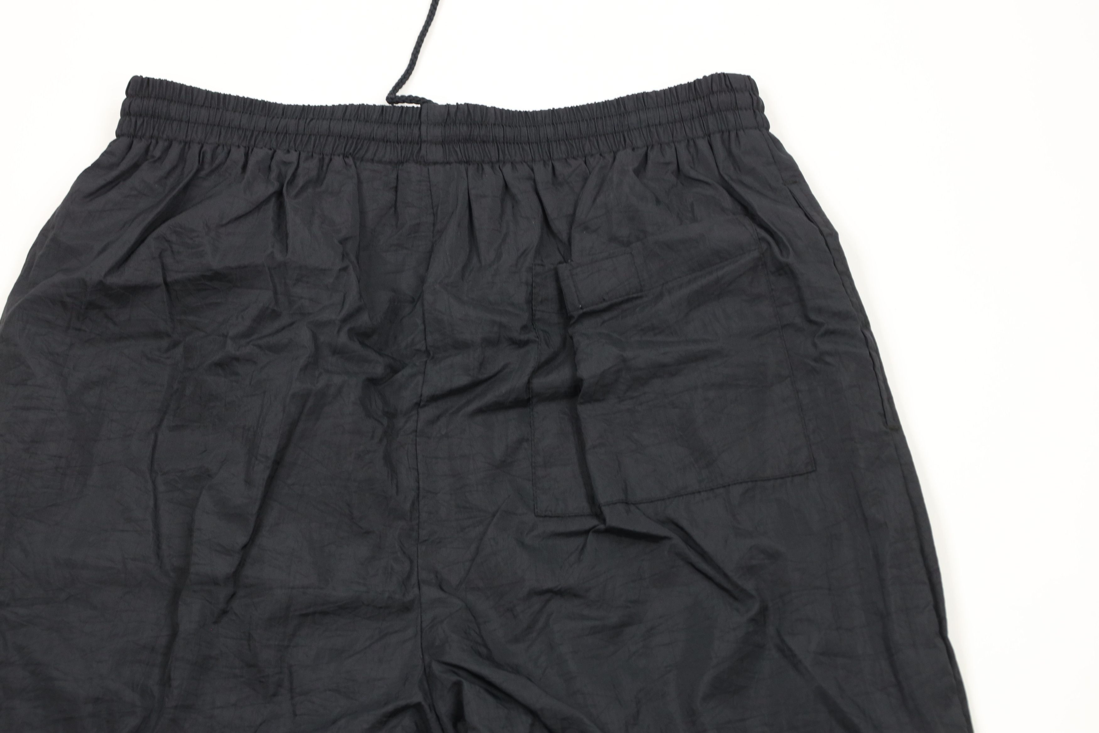 Vintage Vintage 90s Streetwear Blank Lined Nylon Joggers Pants Black Size US 34 / EU 50 - 9 Thumbnail