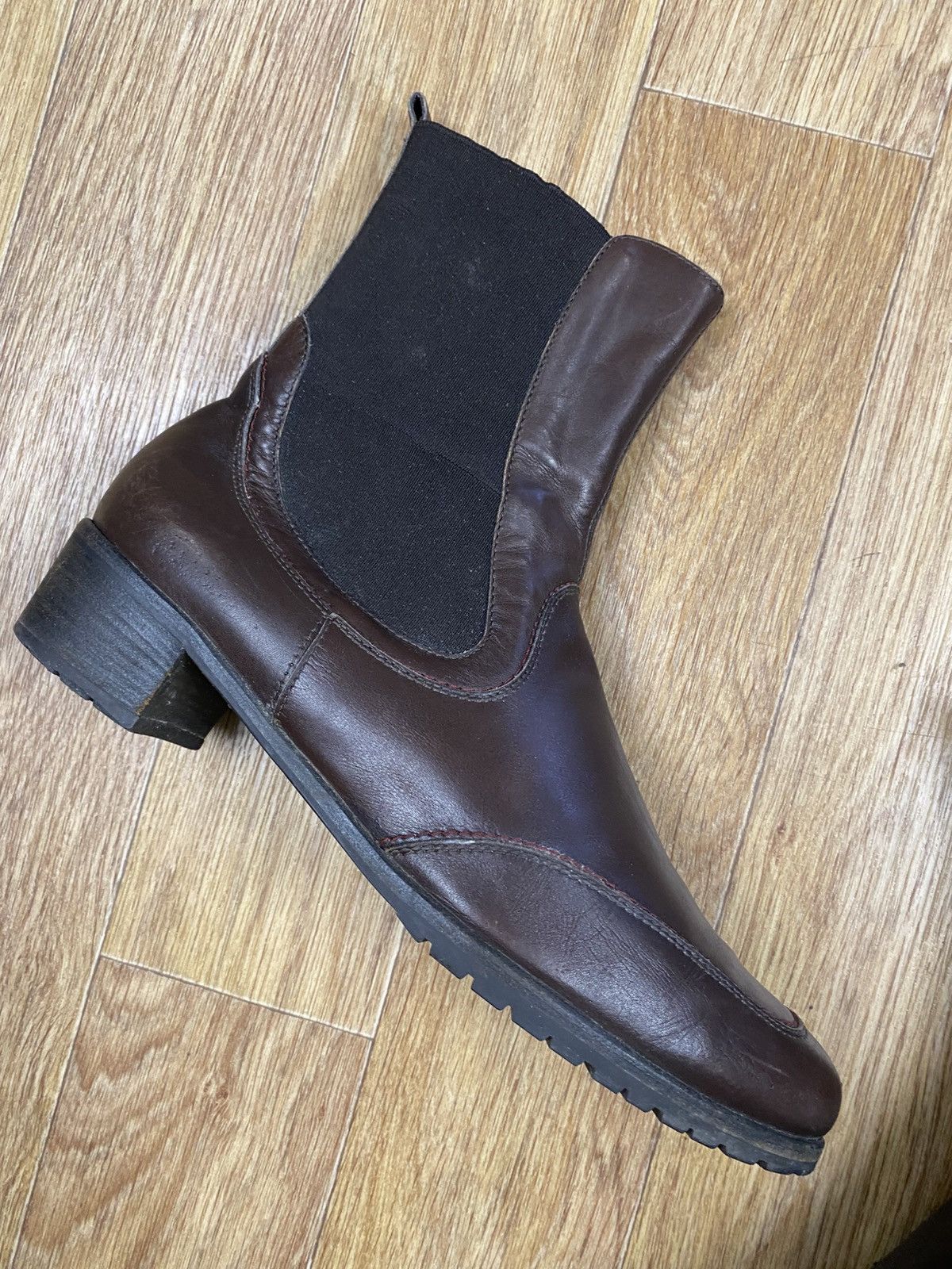 Salvatore Ferragamo Salvatore Ferragamo Brown Leather Chelsea Boots Size 40 Size US 10 / IT 40 - 2 Thumbnail