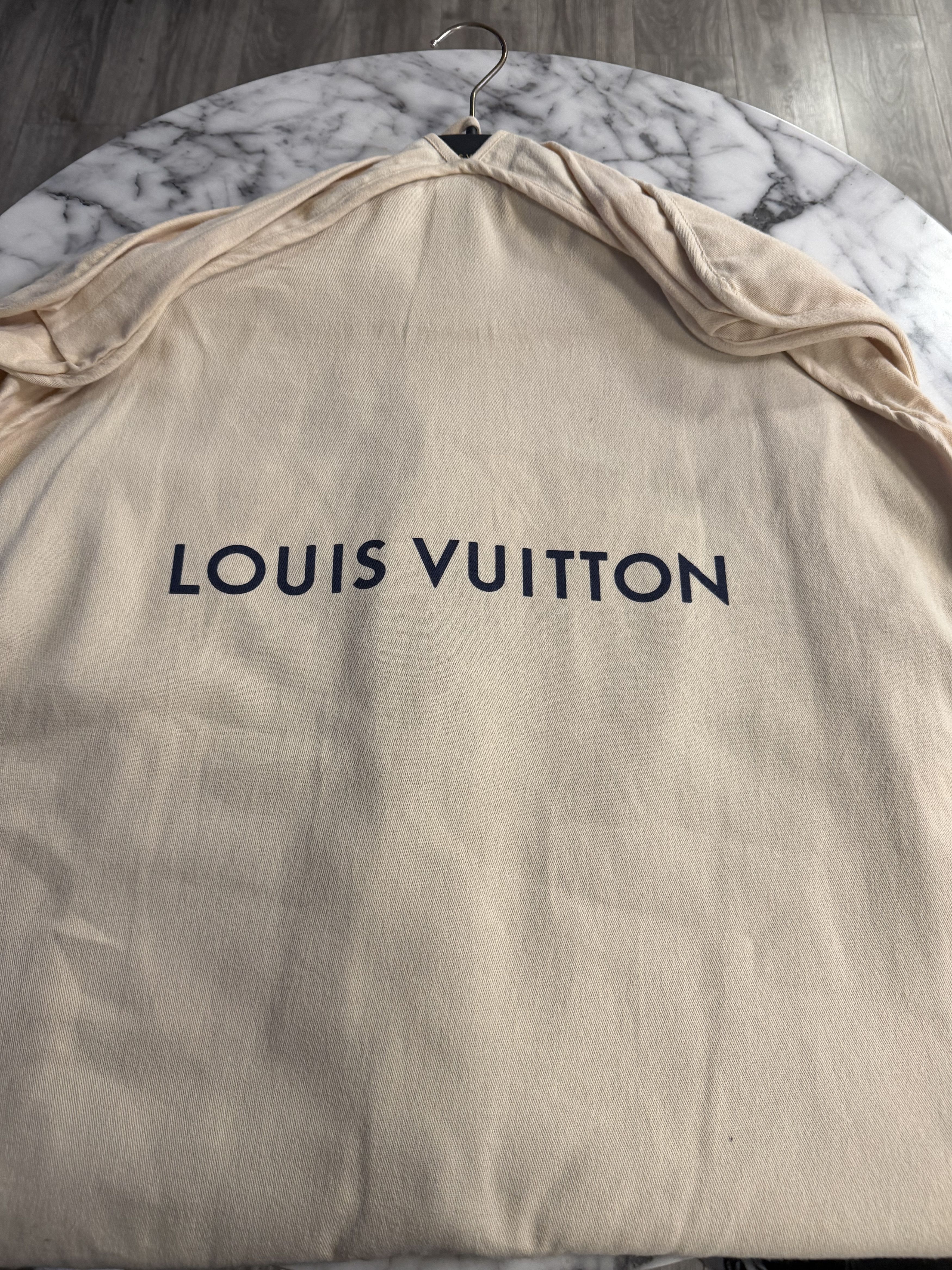 Louis Vuitton Louis Vuitton Logo Knit T-Shirt Size US S / EU 44-46 / 1 - 7 Thumbnail