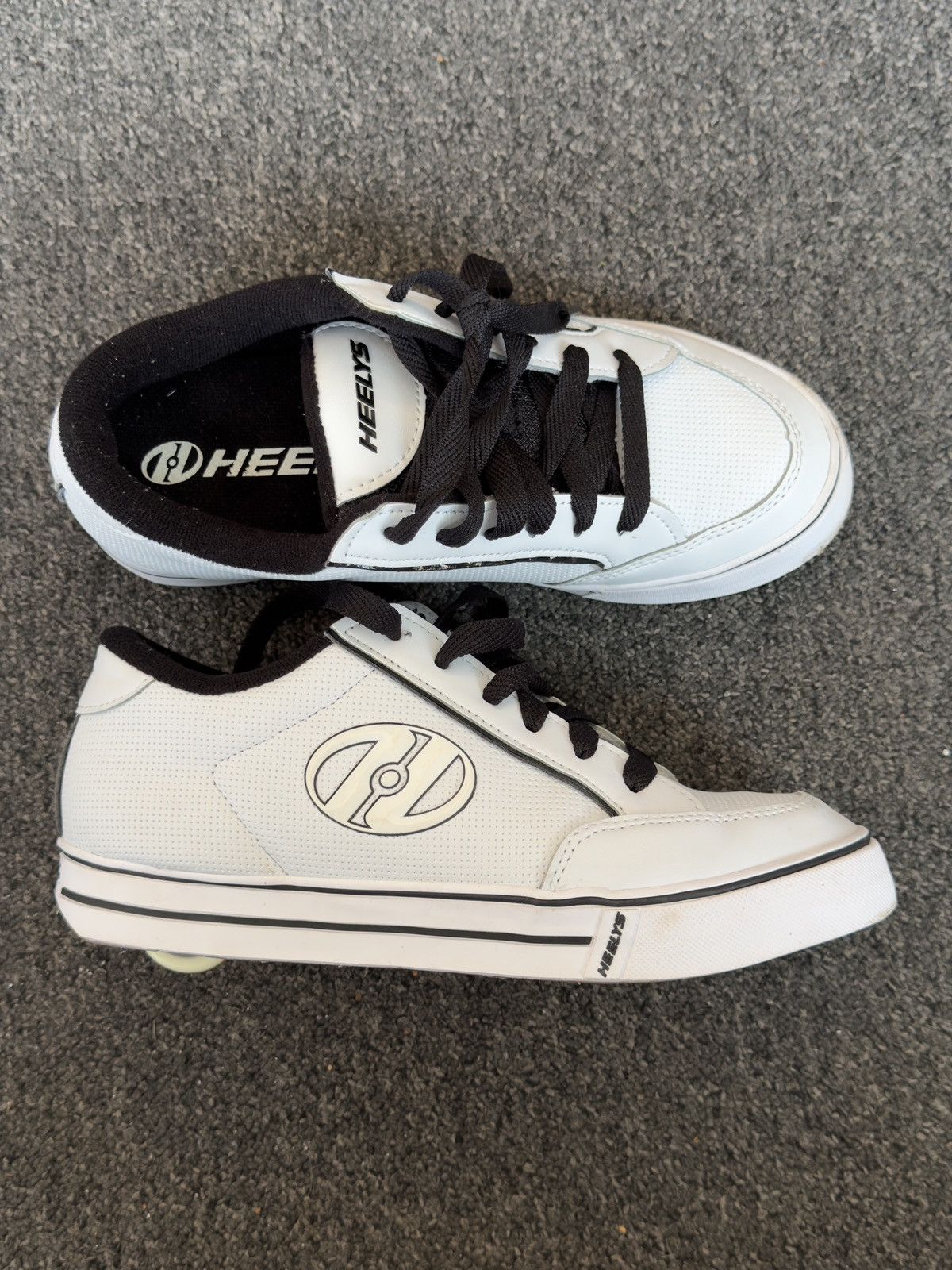 Heelys Heelys Wave Roller Shoes – Size 39 Size US 6.5 / EU 39-40 - 1 Thumbnail