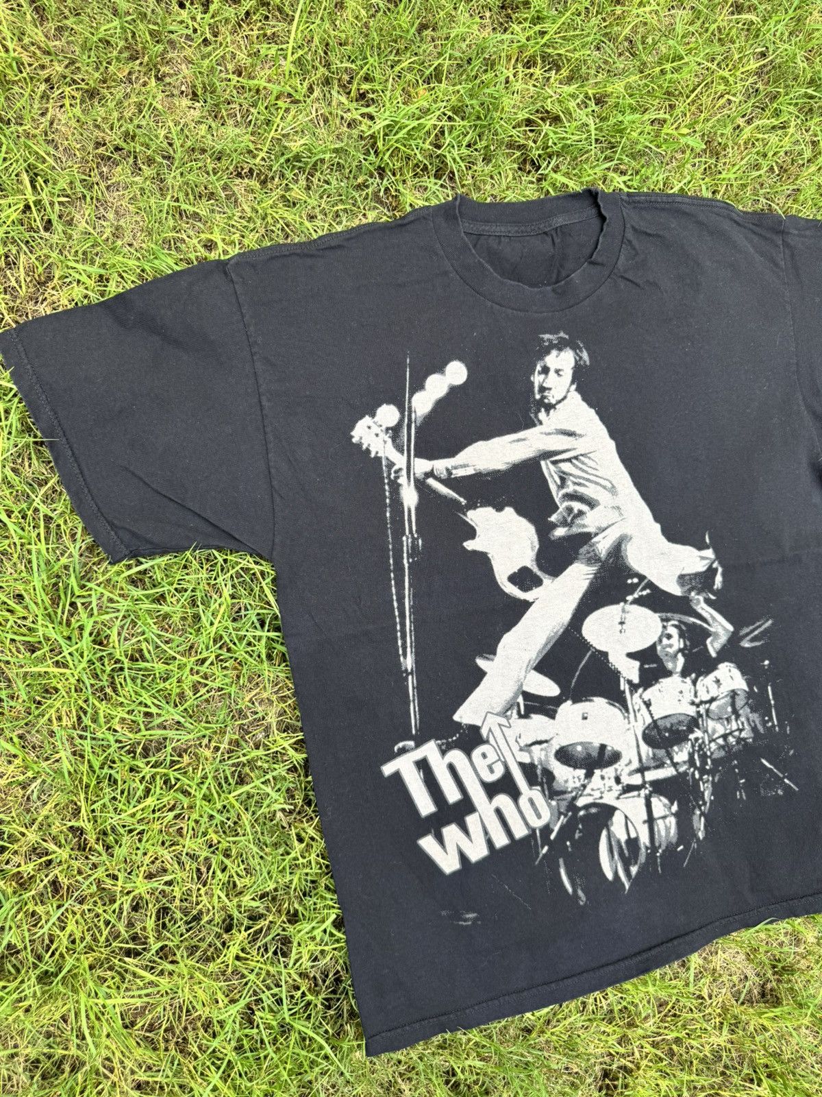 Vintage Vintage 90s The Who Pete Townshend T-Shirt Size US XL / EU 56 / 4 - 4 Thumbnail