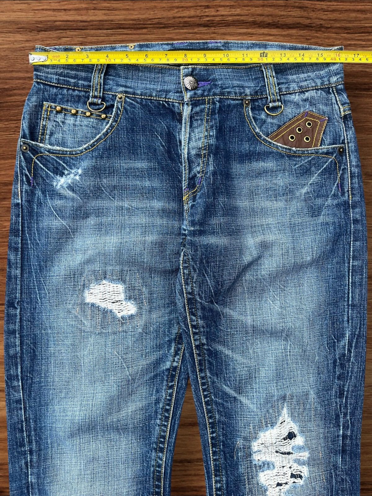 Japanese Brand Vintage Japanese Brand Blue Washed Buttonfly Distressed Jean Size US 31 - 18 Thumbnail