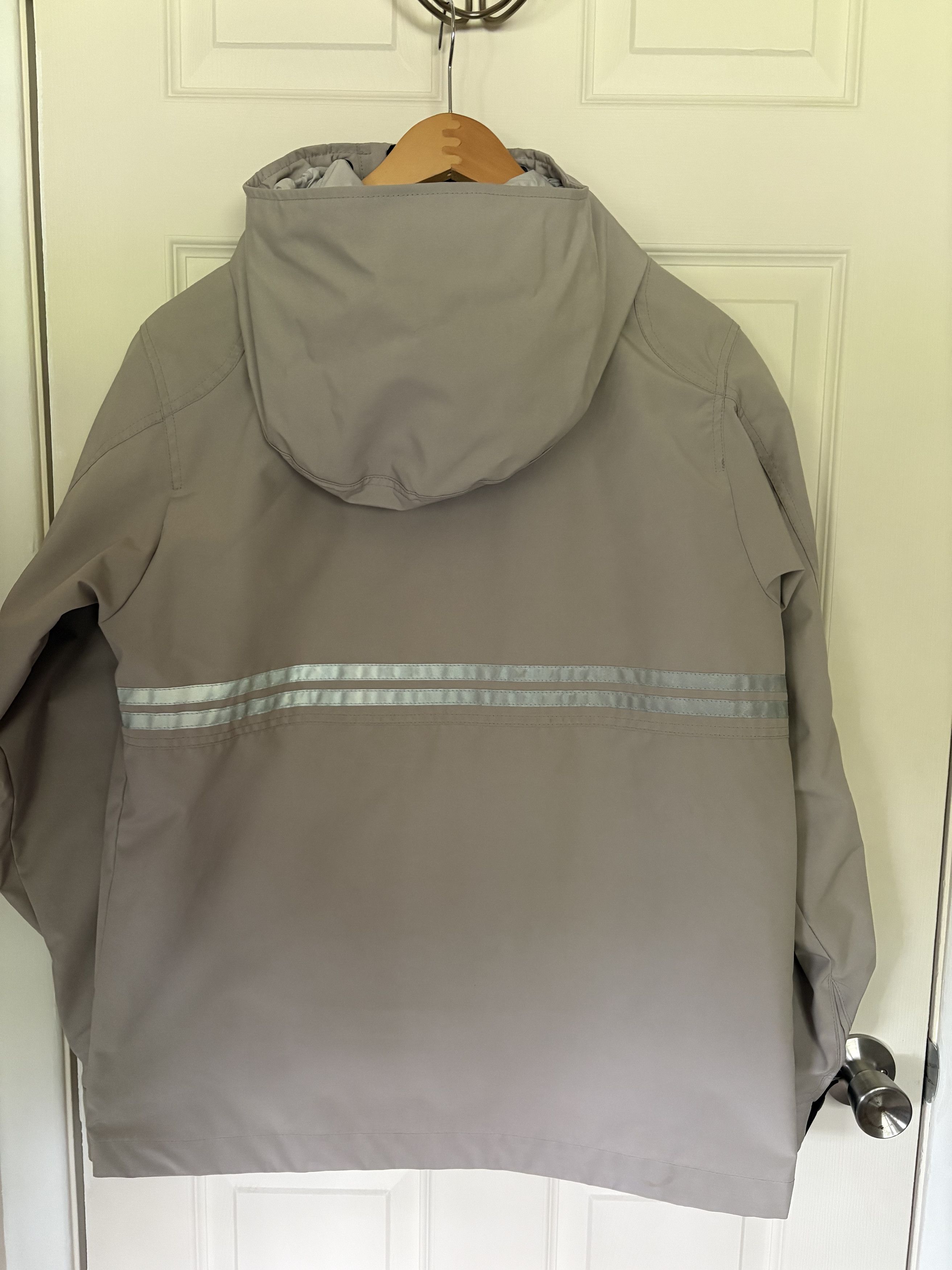 Canada Goose Canada Goose Lockeport Jacket – Limestone – Medium Size US M / EU 48-50 / 2 - 5 Thumbnail