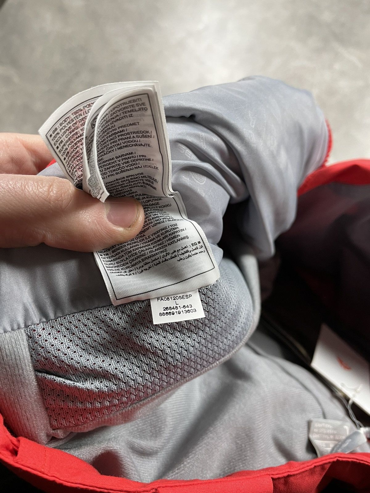 Nike ACG Nike ACG Snowboarding Tech Outdoor Red Pants Size US 36 / EU 52 - 11 Thumbnail