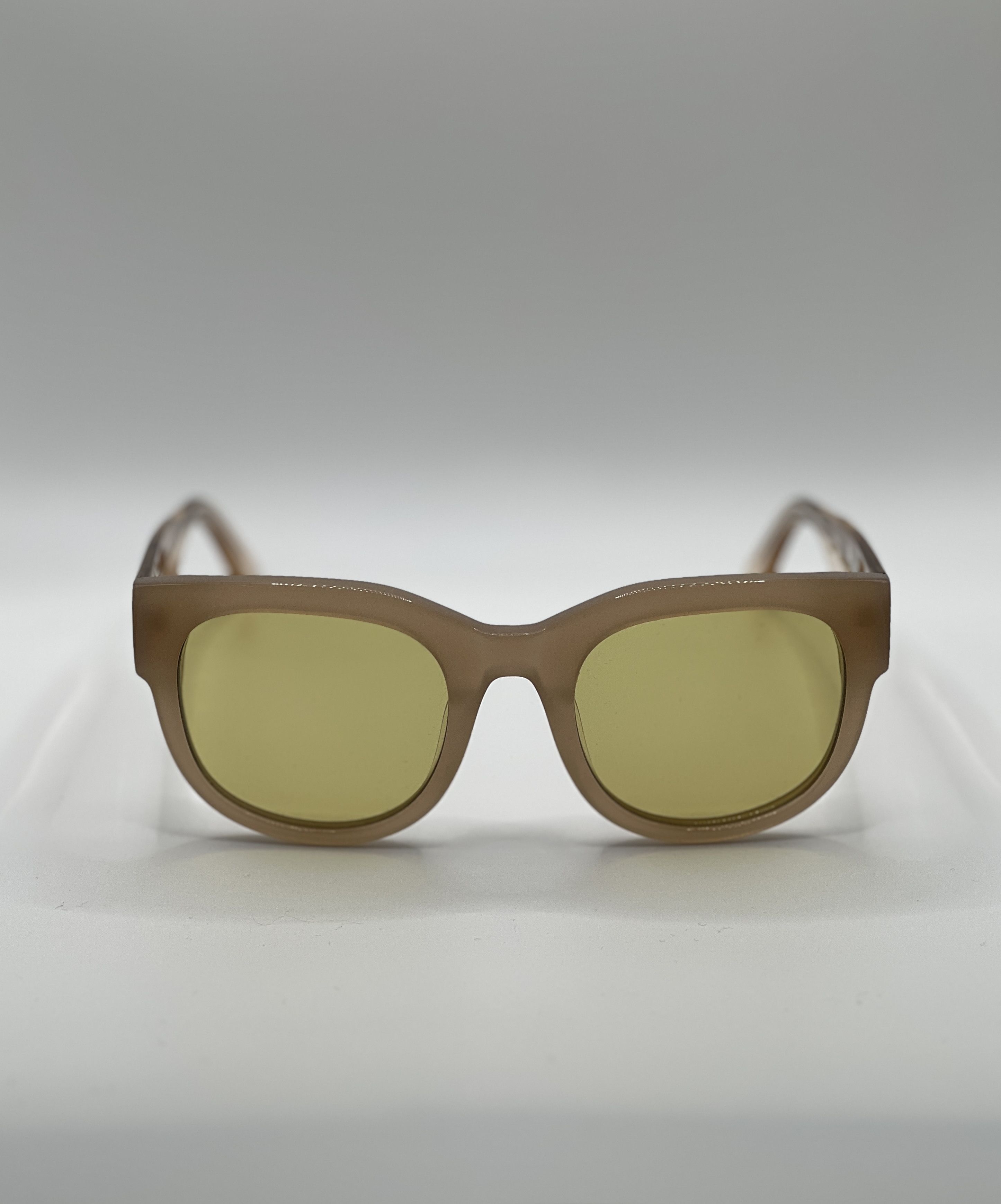 Ace & Tate Ace & Tate Joanne Sunglasses – Cashew Bio Yellow Size ONE SIZE - 4 Thumbnail