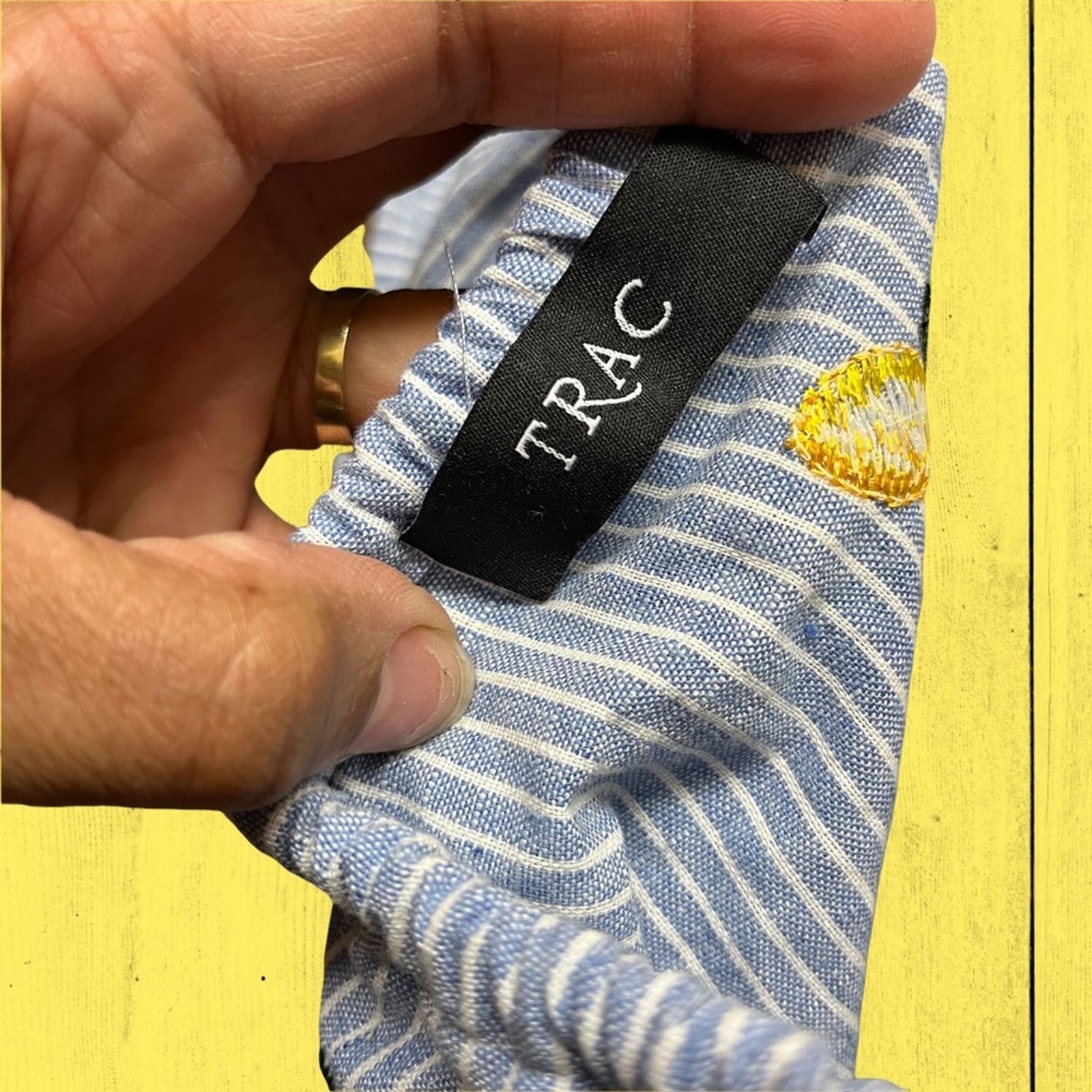 Other Trac Lemon Pinstripe Romper Large Summer Flare Embroidered Size 32" / US 10 / IT 46 - 3 Thumbnail