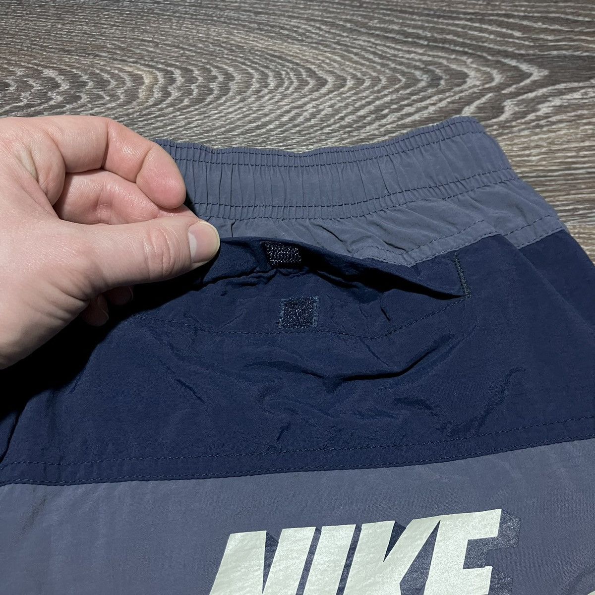 Nike Vintage 2000s NIKE Swoosh Graphic Print Nylon Shorts Size US 32 / EU 48 - 4 Thumbnail