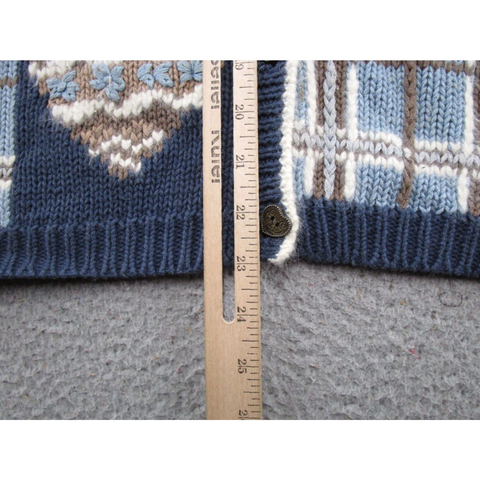 Vintage Vintage Christopher Banks Button Up Hand Embroidered Cardigan Patchwork Size L Size L / US 10 / IT 46 - 6 Thumbnail