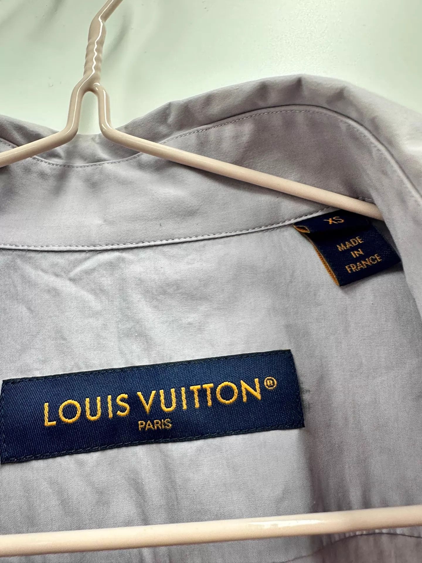 Louis Vuitton Louis Vuitton XS Shirt 47/110/80/65 Size US XS / EU 42 / 0 - 3 Thumbnail