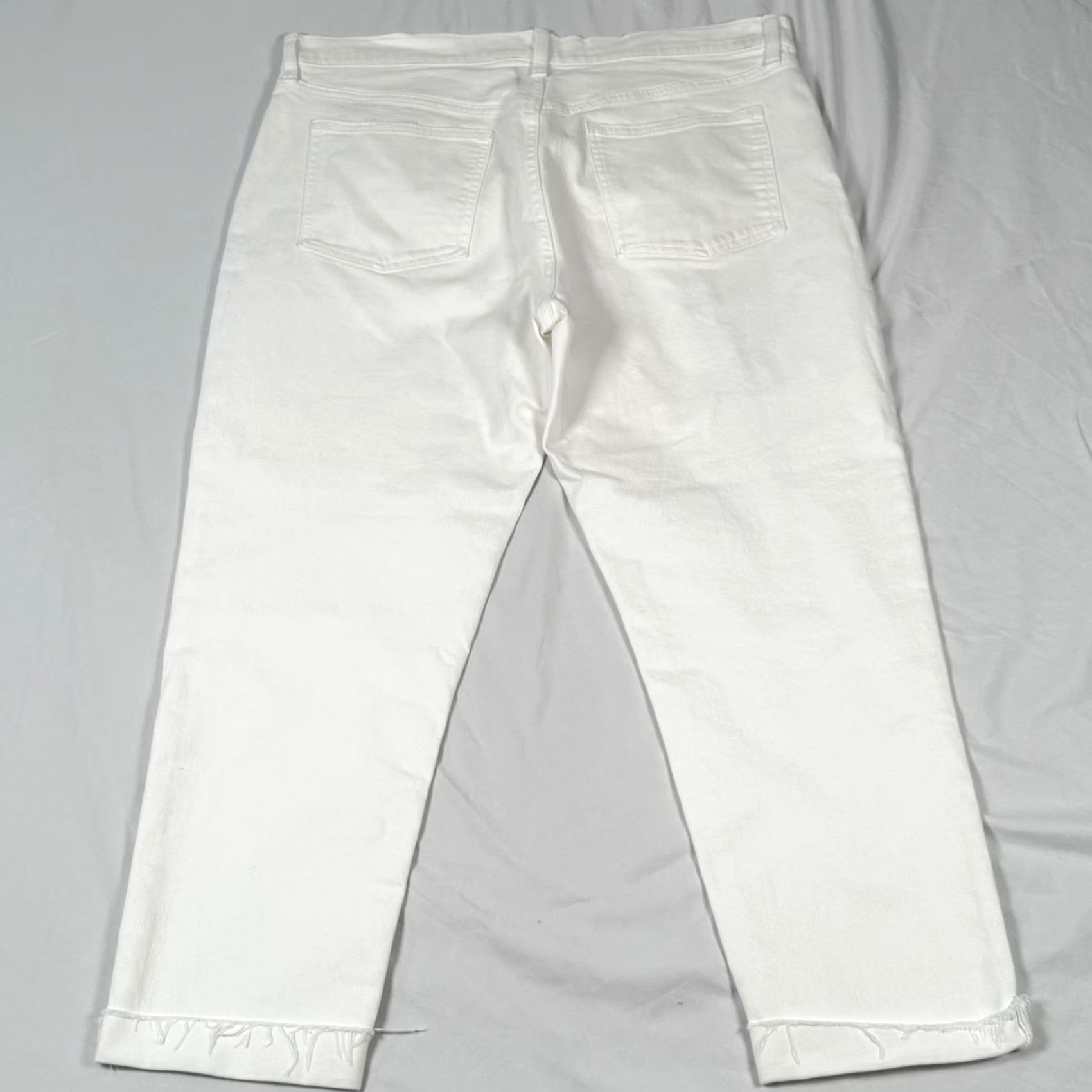 Gap VINTAGE Gap Jeans Womens 33 White Girlfriend Mid Rise Ankle Raw Hem Cropped Denim Size 24" / US 00 / IT 34 - 6 Thumbnail