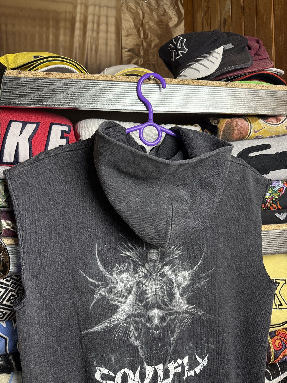 Band Tees Soulfly Dark Ages Vintage Band Vest Hoodie Metal Size US M / EU 48-50 / 2 - 5 Thumbnail