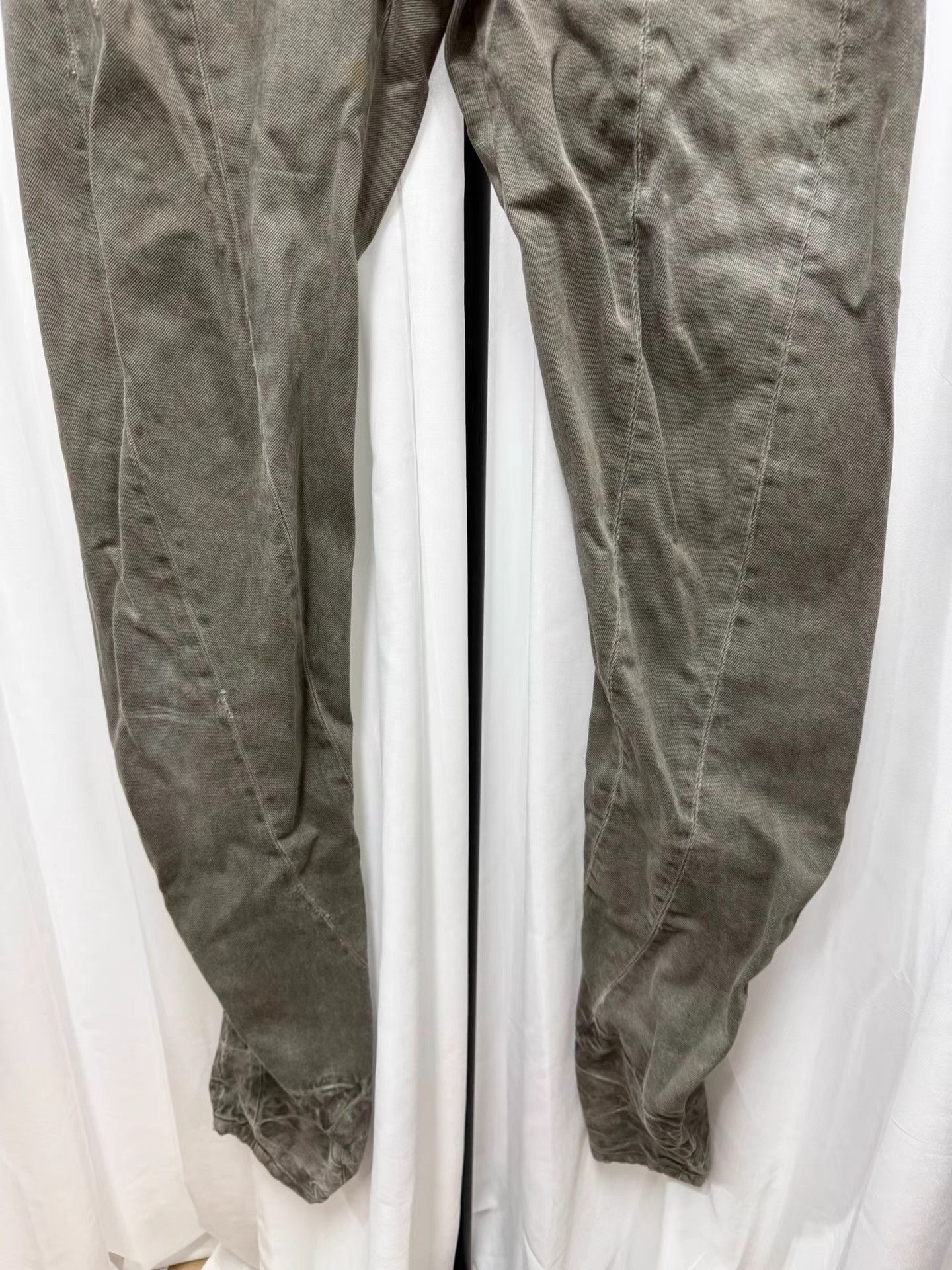 Julius Julius 7 10SS Distressed Mud-Dyed Slim Pants K20 Size US 33 - 3 Thumbnail