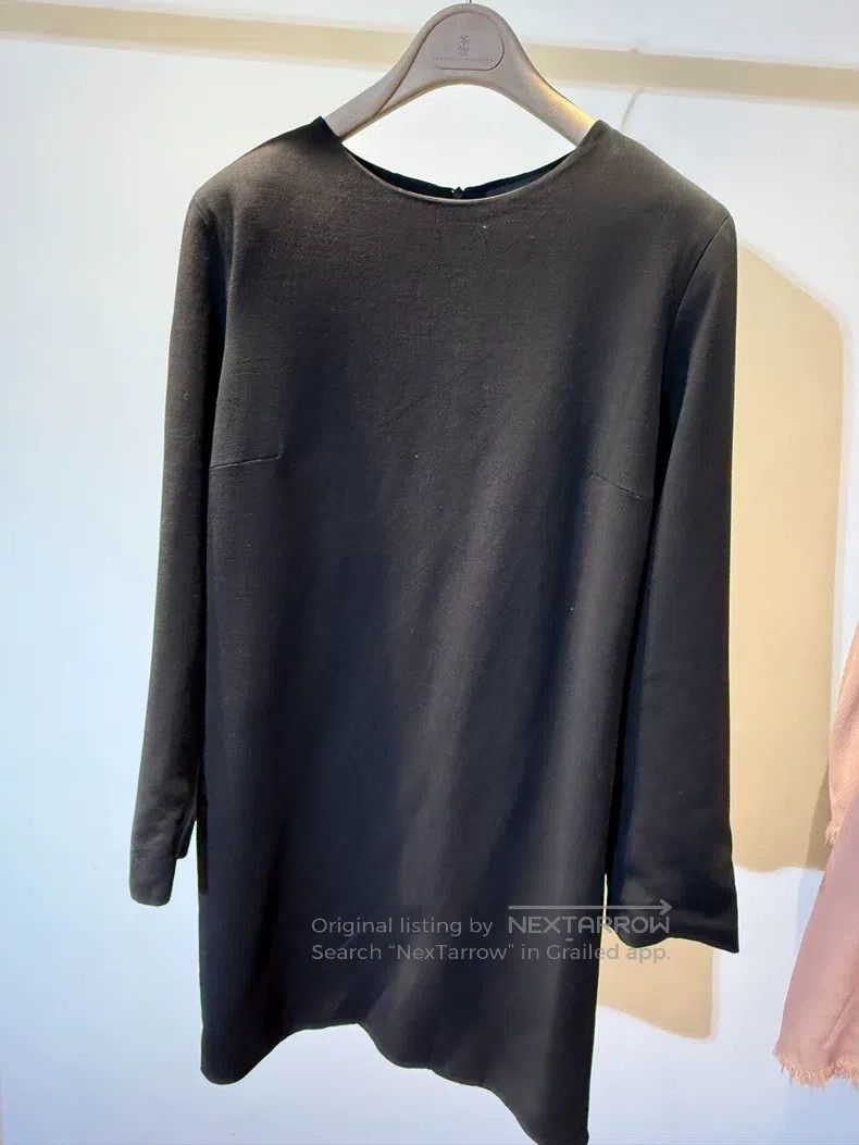 The Row The Row size 8 Round Neck Long Sleeve Straight Leg Dress Size M / US 6-8 / IT 42-44 - 1 Thumbnail