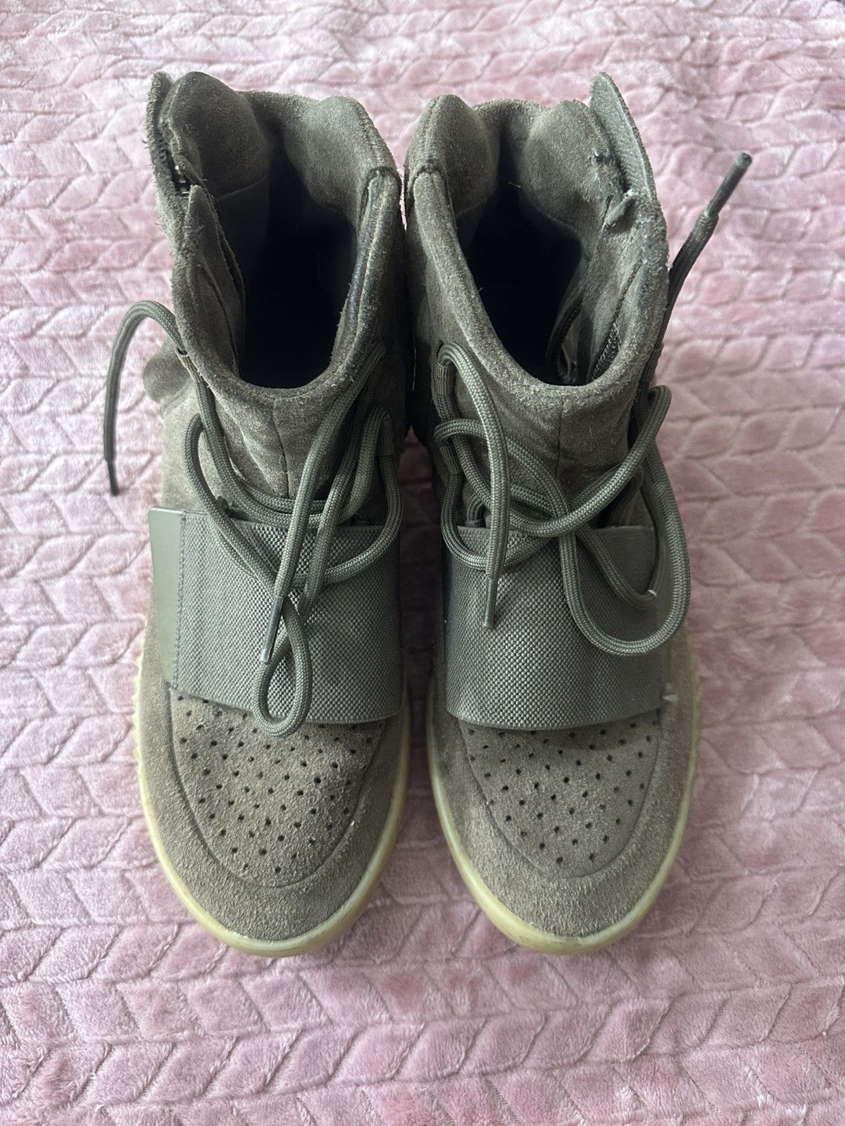 adidas gazelle silver green womens Adidas Yeezy 750 Boost OG Grey/Light Brown Size 12  Sneaker Binge