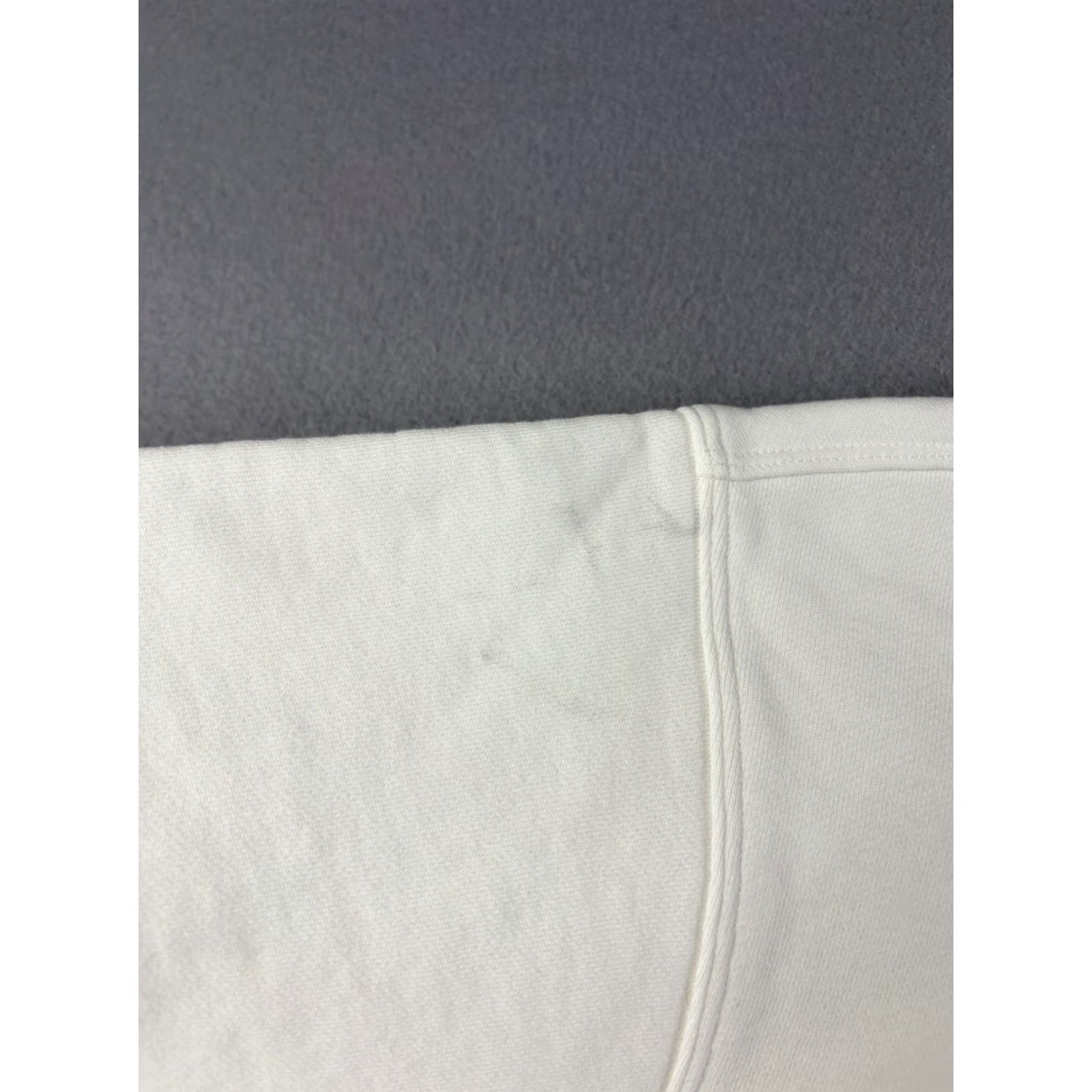 Lululemon Lululemon Sweatshirt Women L White Logo Oversized Pullover Crewneck Activewear Size L / US 10 / IT 46 - 5 Thumbnail