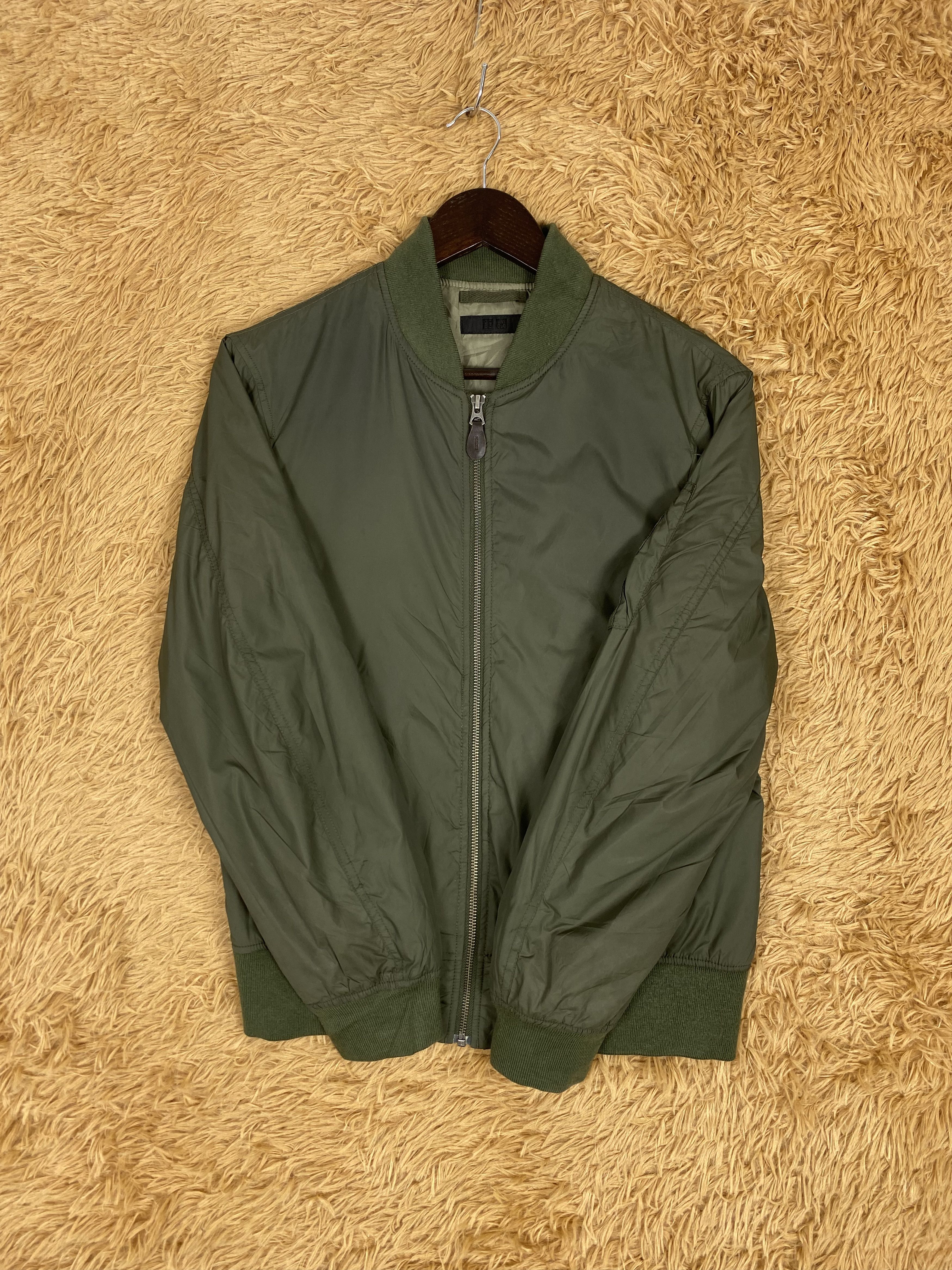 Uniqlo Vintage Uniqlo Bombers Jacket PJ2504 Size US S / EU 44-46 / 1 - 2 Thumbnail
