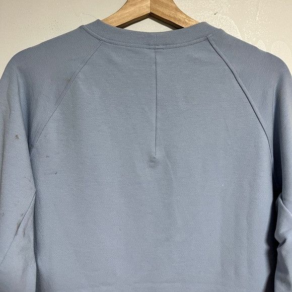 Lululemon Lululemon Light Blue Crewneck Sweatshirt -M Size US M / EU 48-50 / 2 - 7 Thumbnail