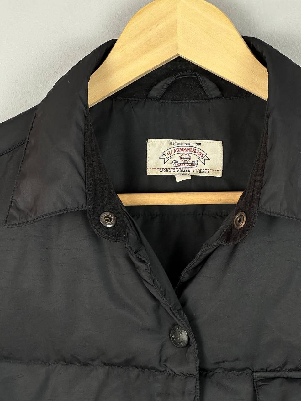 Armani Vintage Armani Jeans Black Nylon Quilted Down Puffer Jacket Size US M / EU 48-50 / 2 - 4 Thumbnail
